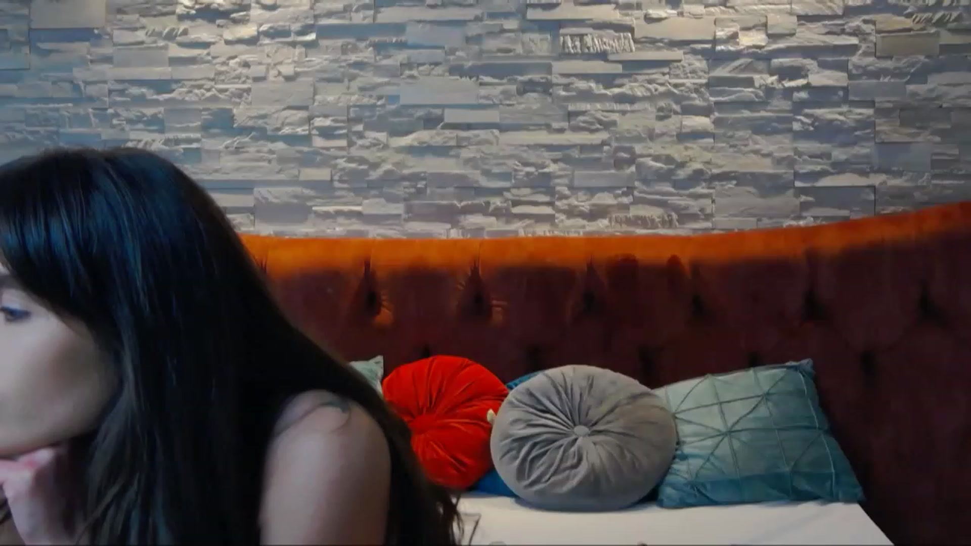 Gallery image thumbnail from SparklingN's myfreecams stream on, 12/21/2022, 17:20 image 2 of 20