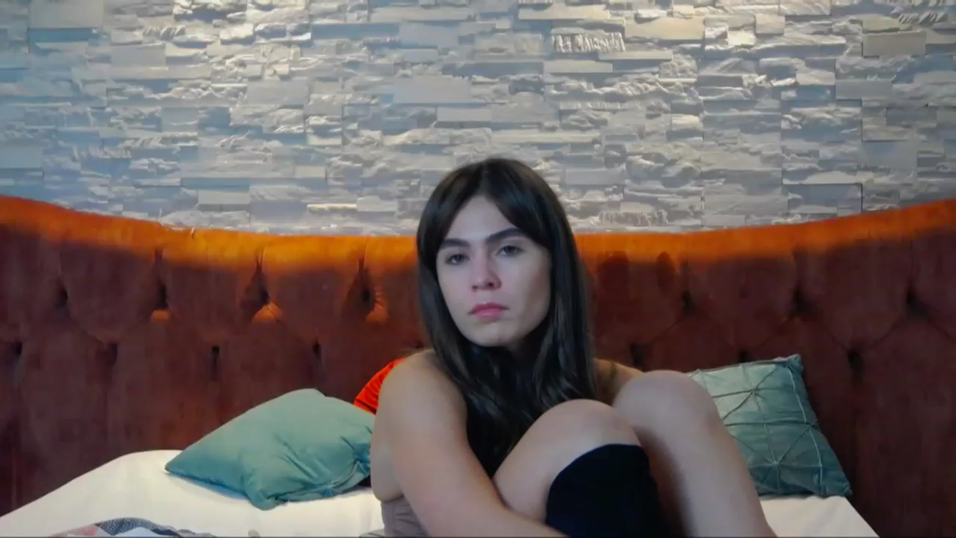 Gallery image thumbnail from SparklingN's myfreecams stream on, 12/21/2022, 19:07 image 17 of 20