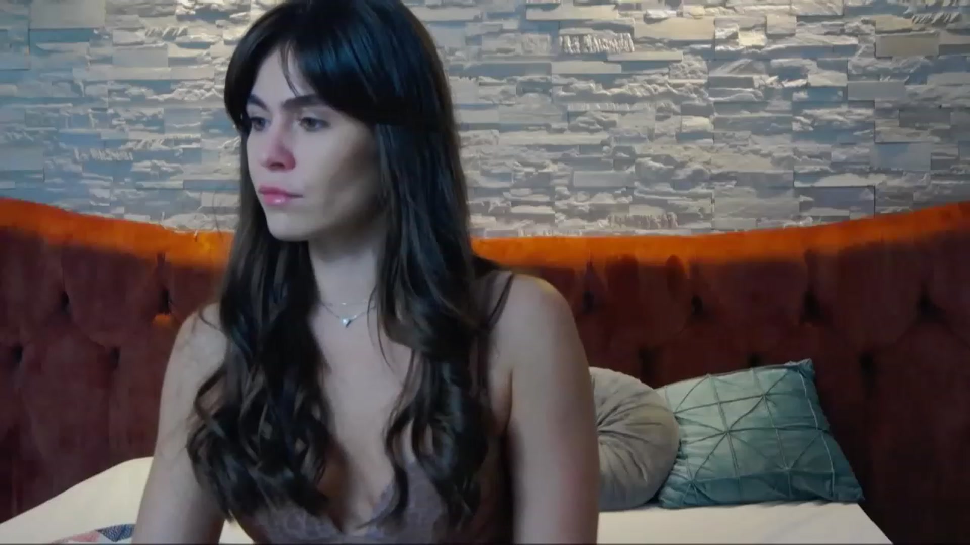 Gallery image thumbnail from SparklingN's myfreecams stream on, 12/21/2022, 19:07 image 8 of 20