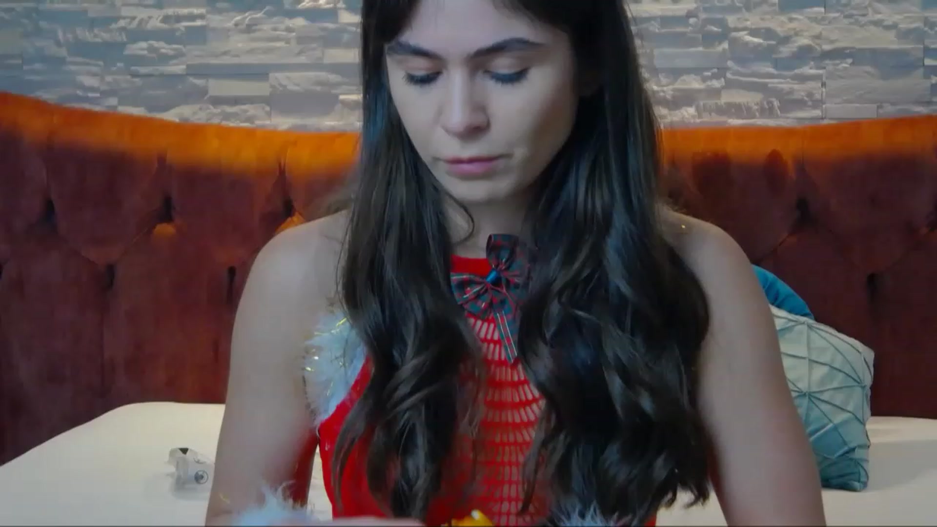 Gallery image thumbnail from SparklingN's myfreecams stream on, 12/22/2022, 17:25 image 18 of 20