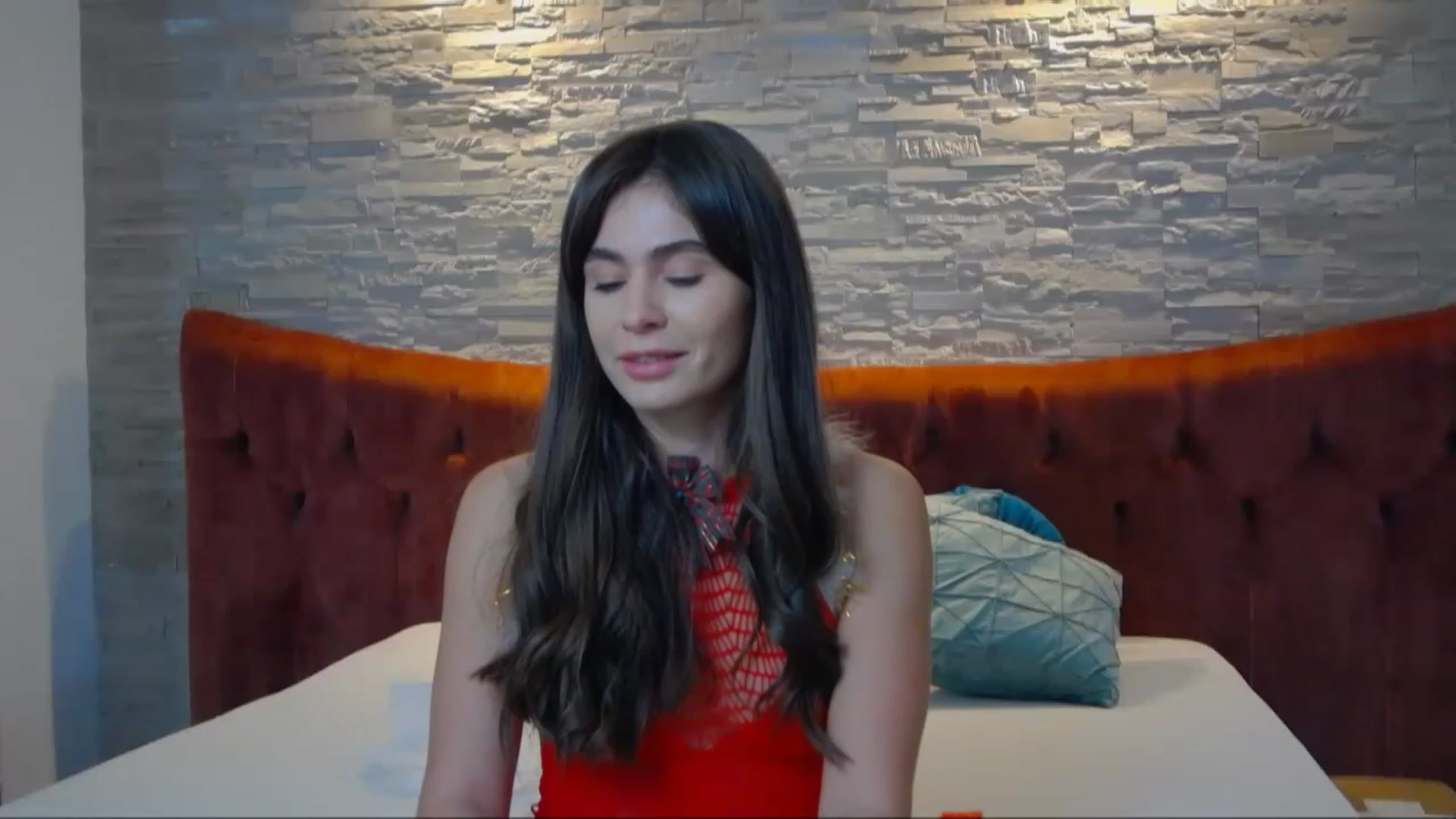 Gallery image thumbnail from SparklingN's myfreecams stream on, 12/22/2022, 17:25 image 13 of 20