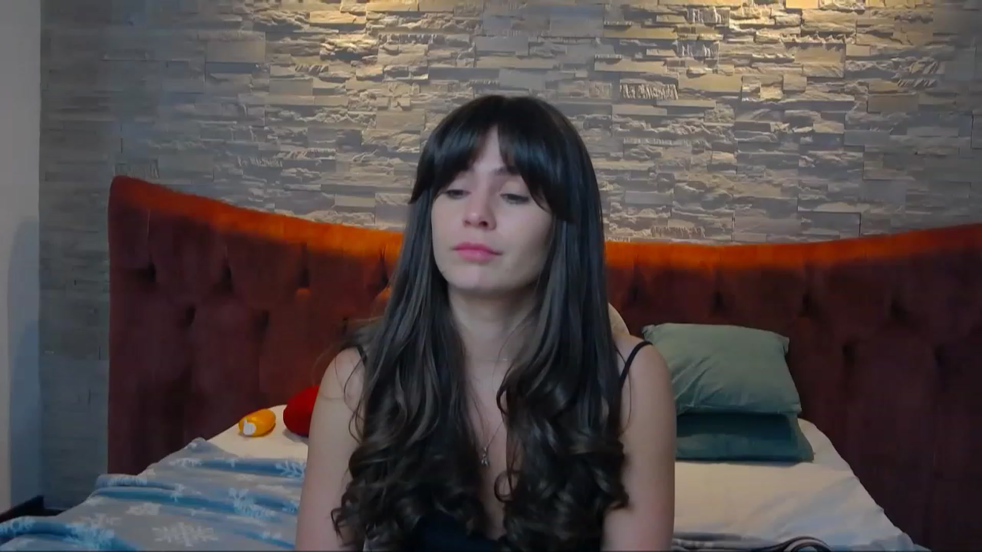 Gallery image thumbnail from SparklingN's myfreecams stream on, 12/30/2022, 20:40 image 19 of 20