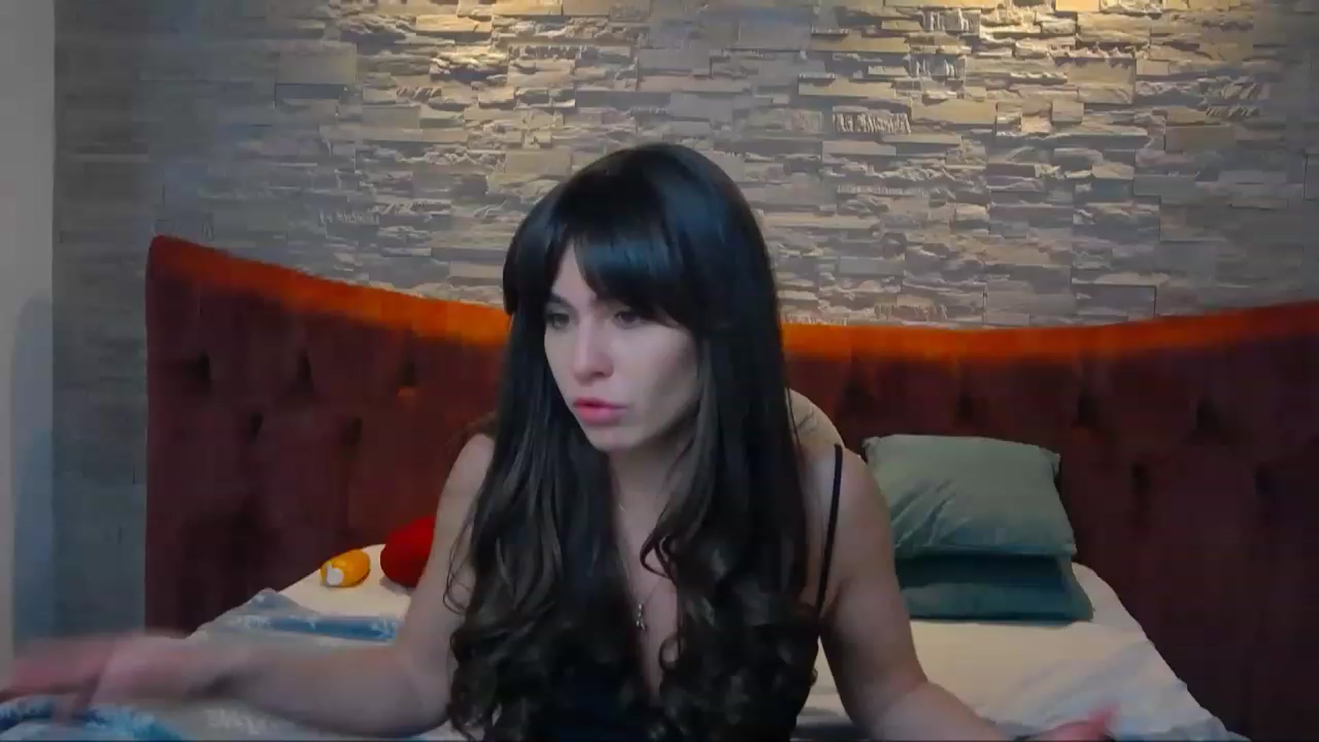 Gallery image thumbnail from SparklingN's myfreecams stream on, 12/30/2022, 20:40 image 20 of 20
