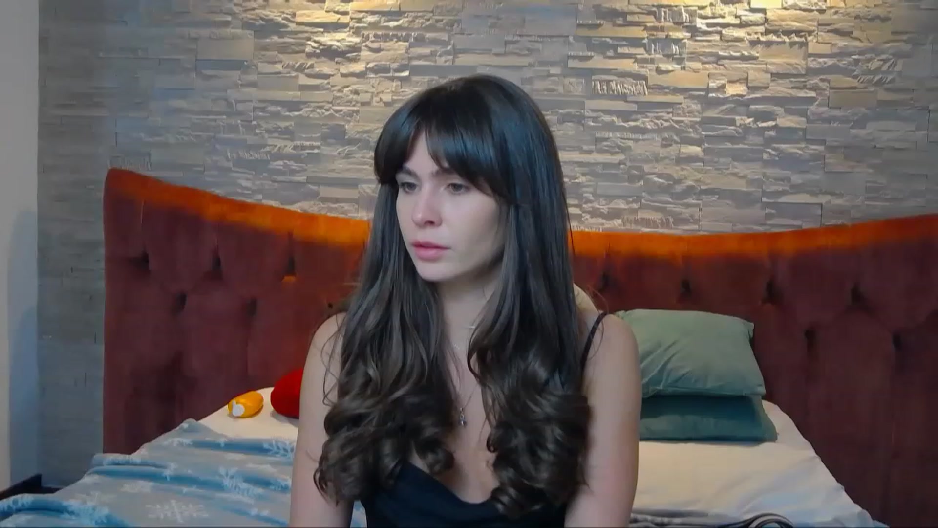 Gallery image thumbnail from SparklingN's myfreecams stream on, 12/30/2022, 20:40 image 12 of 20