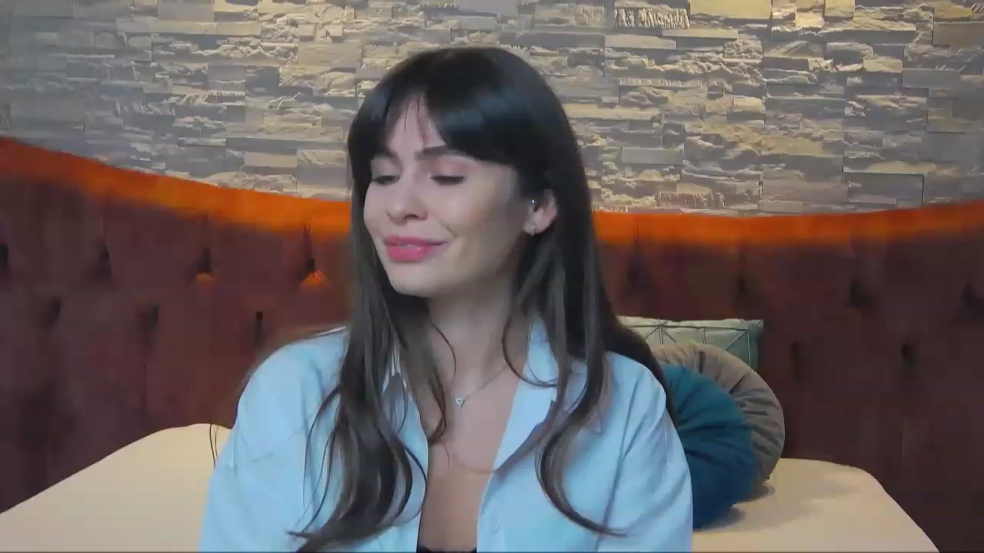 Gallery image thumbnail from SparklingN's myfreecams stream on, 01/04/2023, 17:09 image 6 of 20