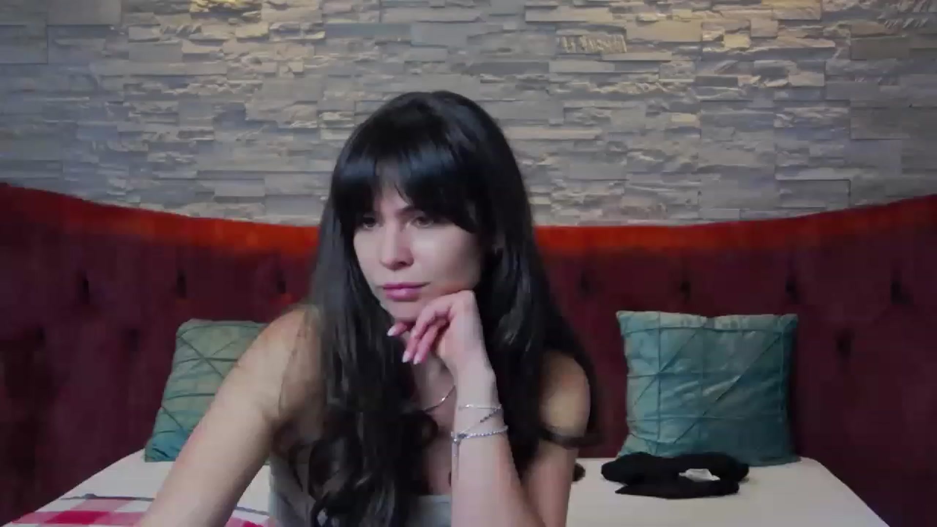 Gallery image thumbnail from SparklingN's myfreecams stream on, 02/13/2023, 18:26 image 2 of 20