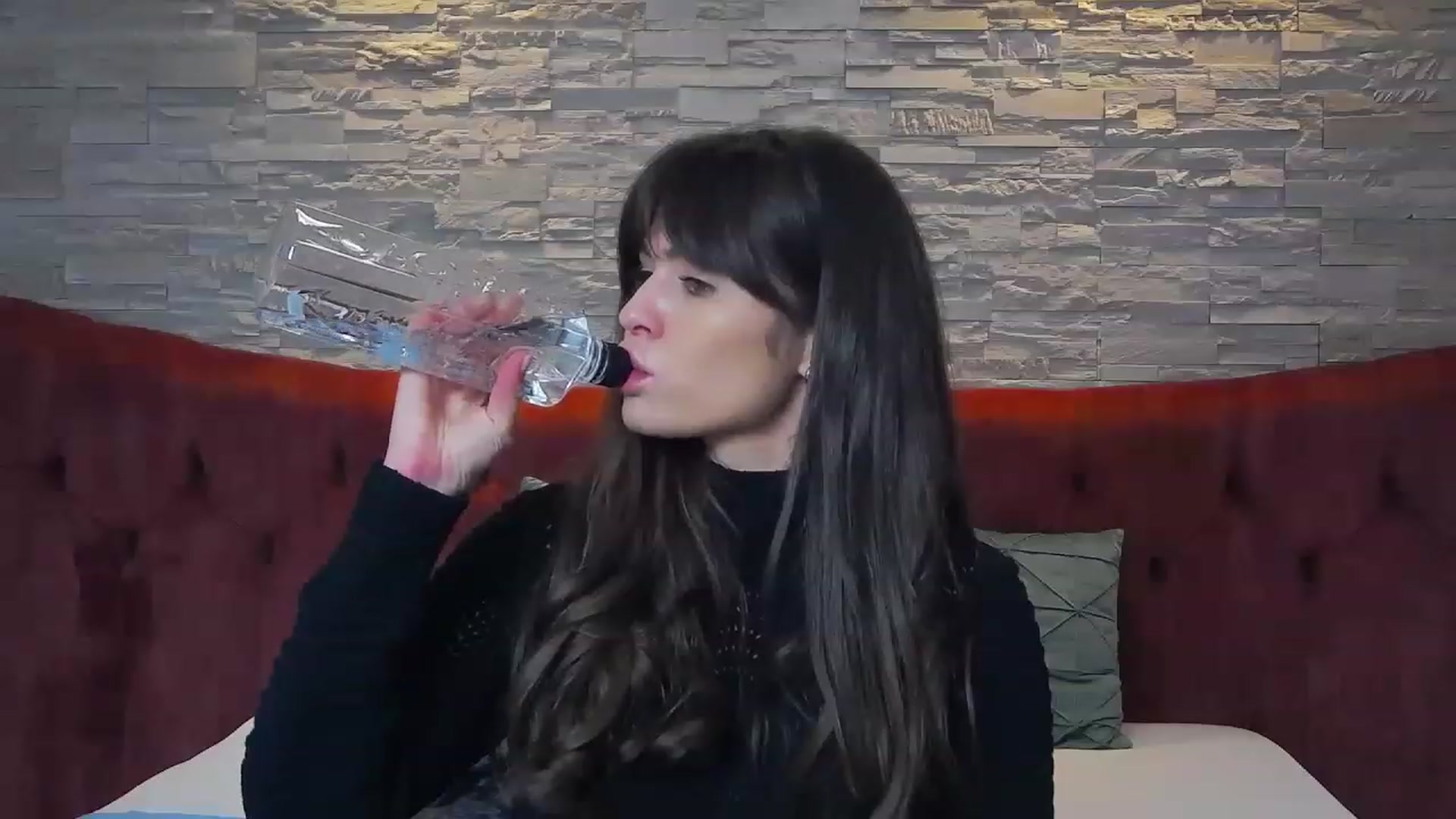 Gallery image thumbnail from SparklingN's myfreecams stream on, 02/28/2023, 18:07 image 19 of 20