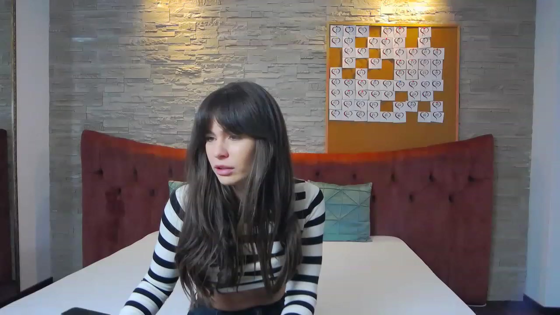 Gallery image thumbnail from SparklingN's myfreecams stream on, 03/01/2023, 15:41 image 3 of 20