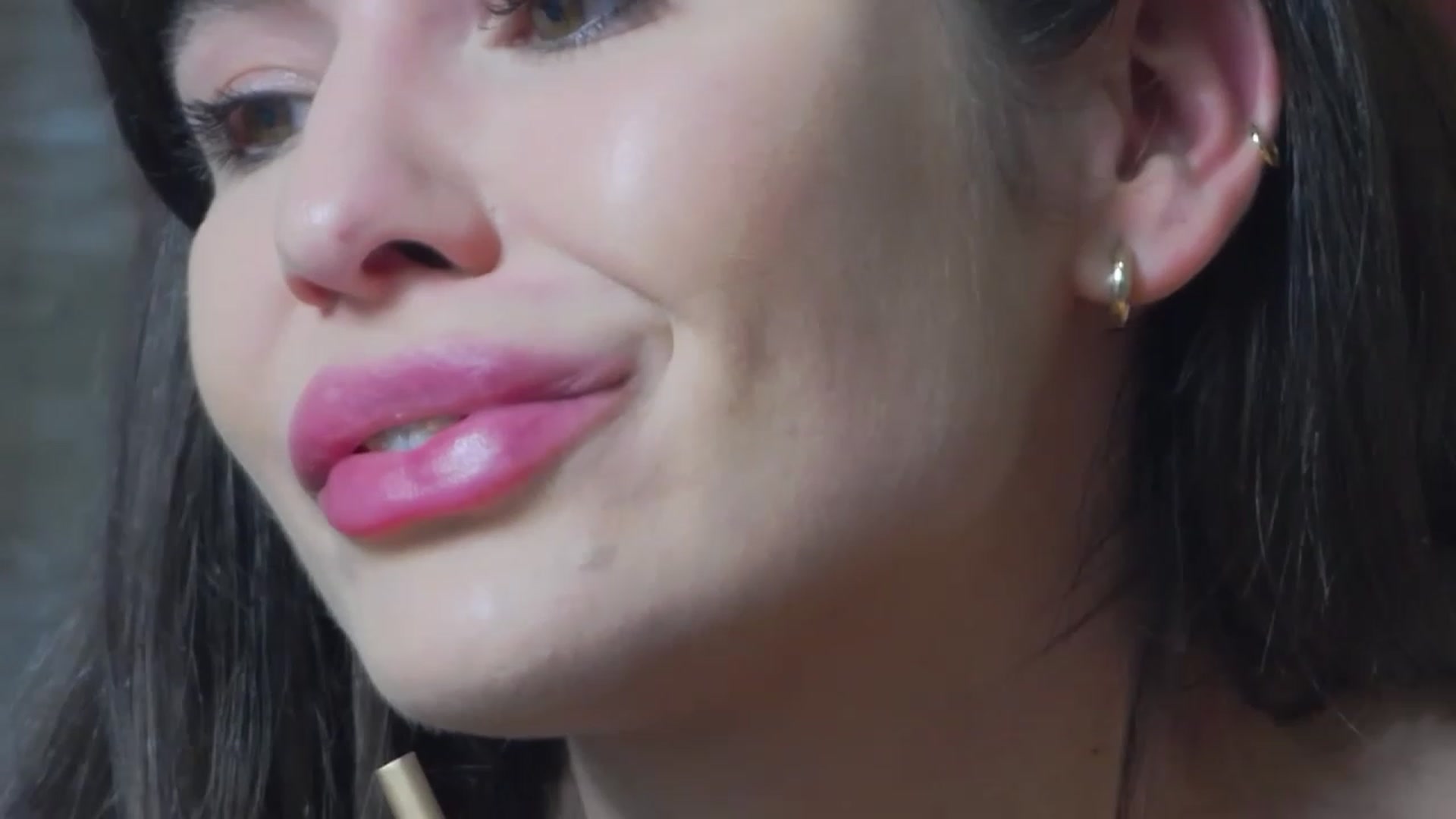 Gallery image thumbnail from SparklingN's myfreecams stream on, 03/07/2023, 15:55 image 7 of 20