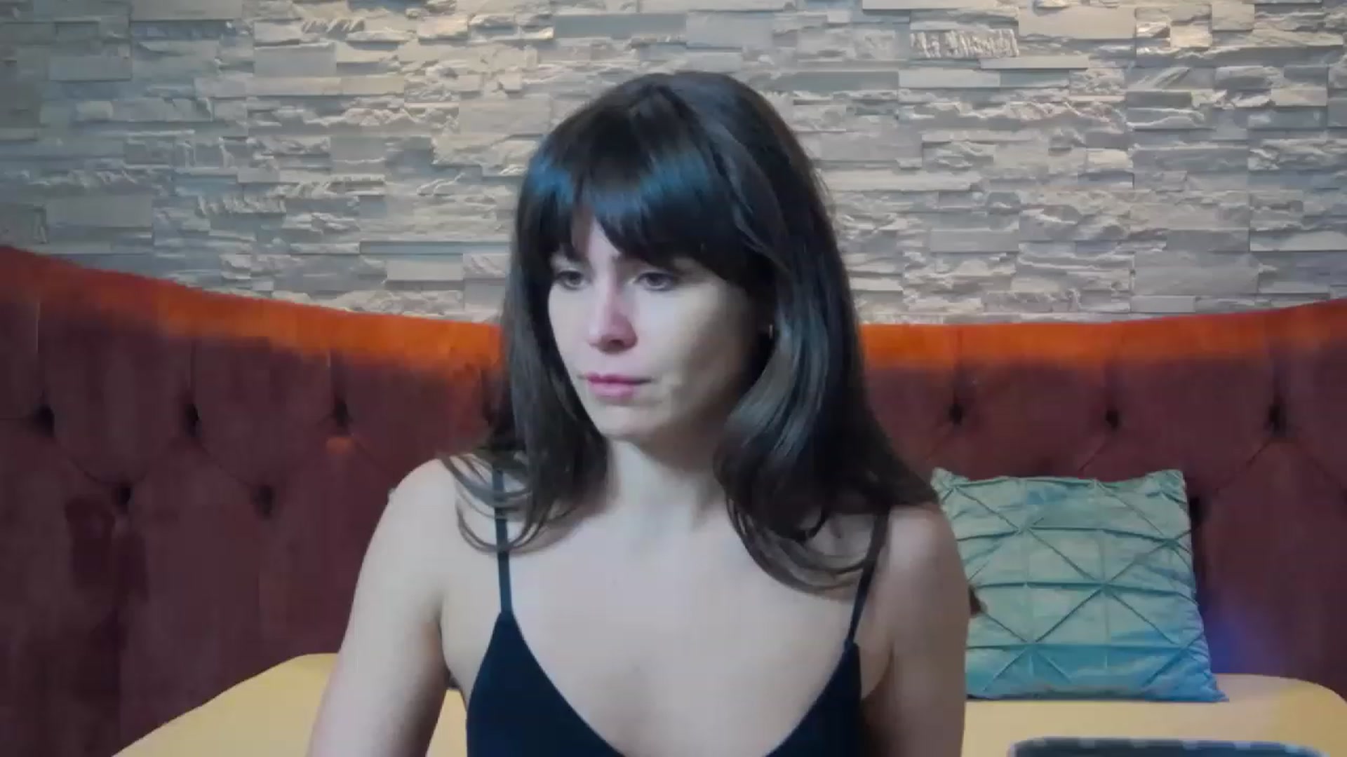 Gallery image thumbnail from SparklingN's myfreecams stream on, 03/13/2023, 17:18 image 6 of 20