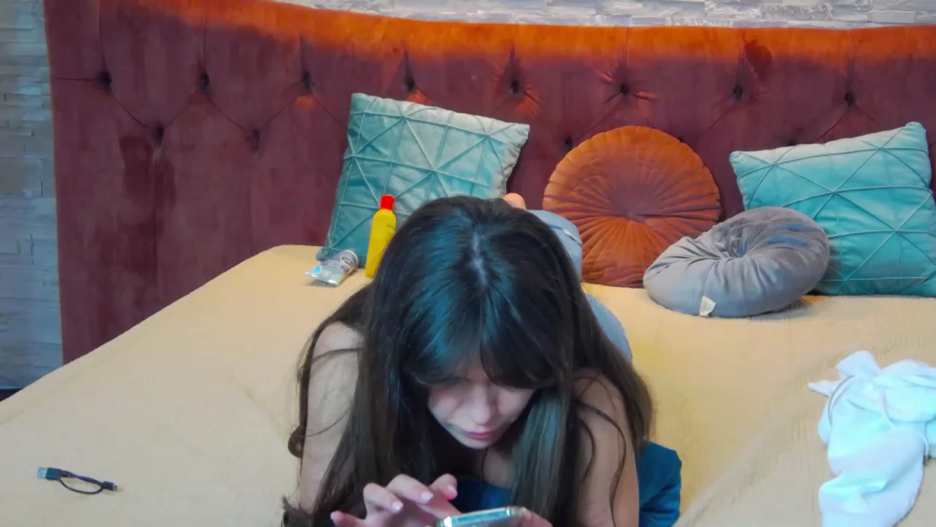 Gallery image thumbnail from SparklingN's myfreecams stream on, 03/15/2023, 16:06 image 6 of 20
