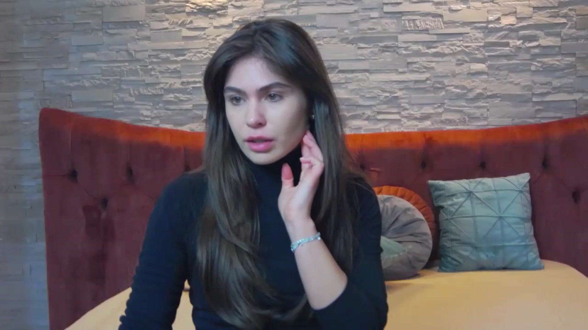 Gallery image thumbnail from SparklingN's myfreecams stream on, 03/16/2023, 14:17 image 10 of 20