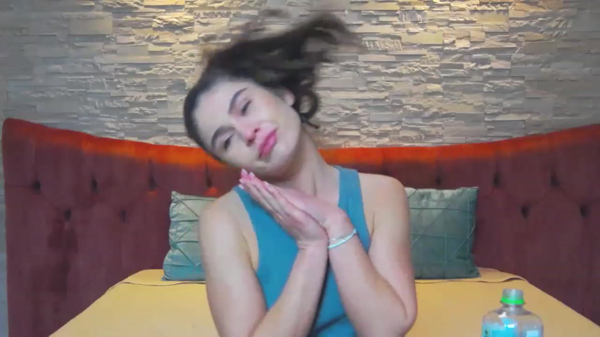 Gallery image thumbnail from SparklingN's myfreecams stream on, 03/21/2023, 17:20 image 14 of 20