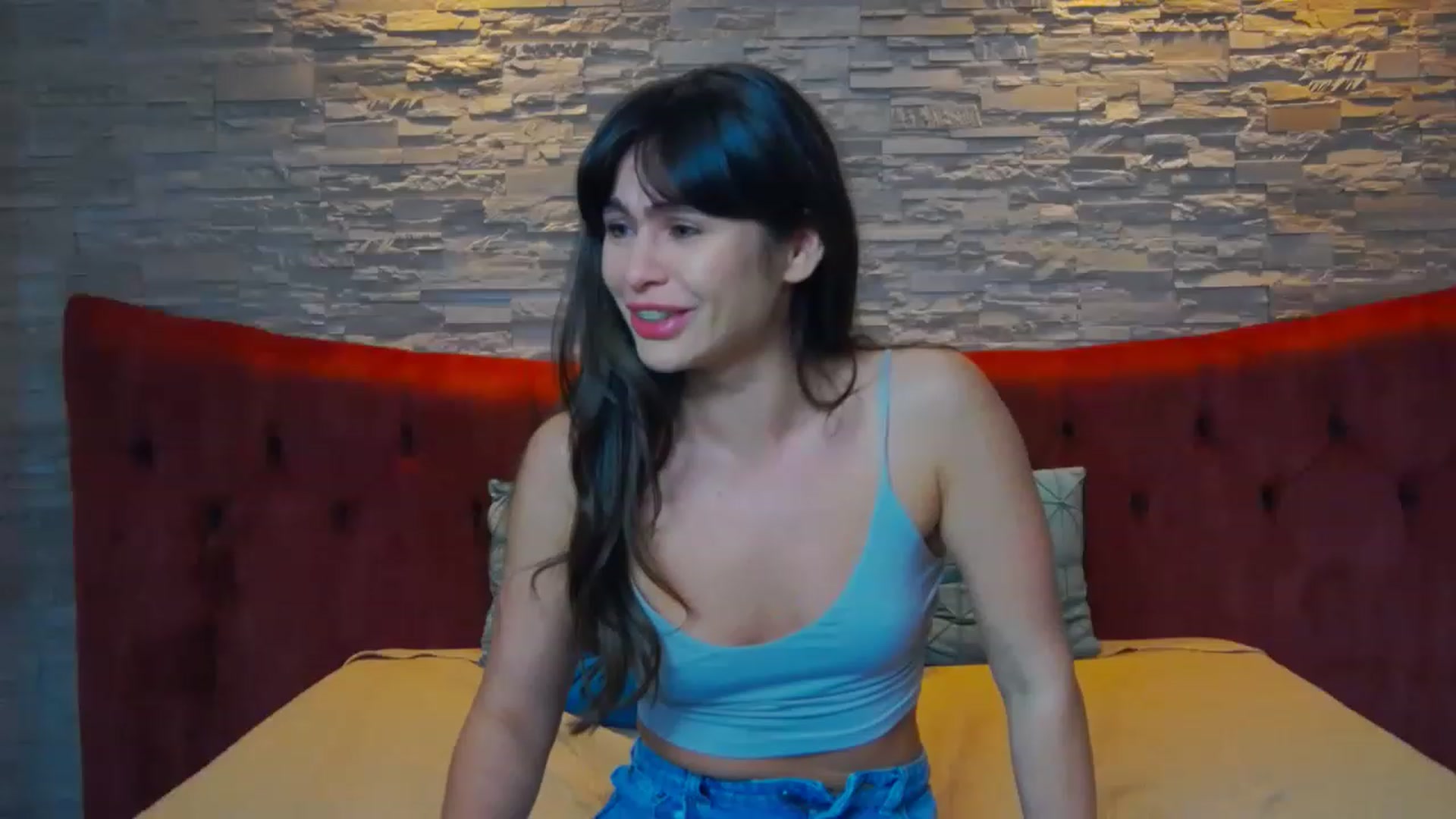Gallery image thumbnail from SparklingN's myfreecams stream on, 03/30/2023, 15:37 image 18 of 20