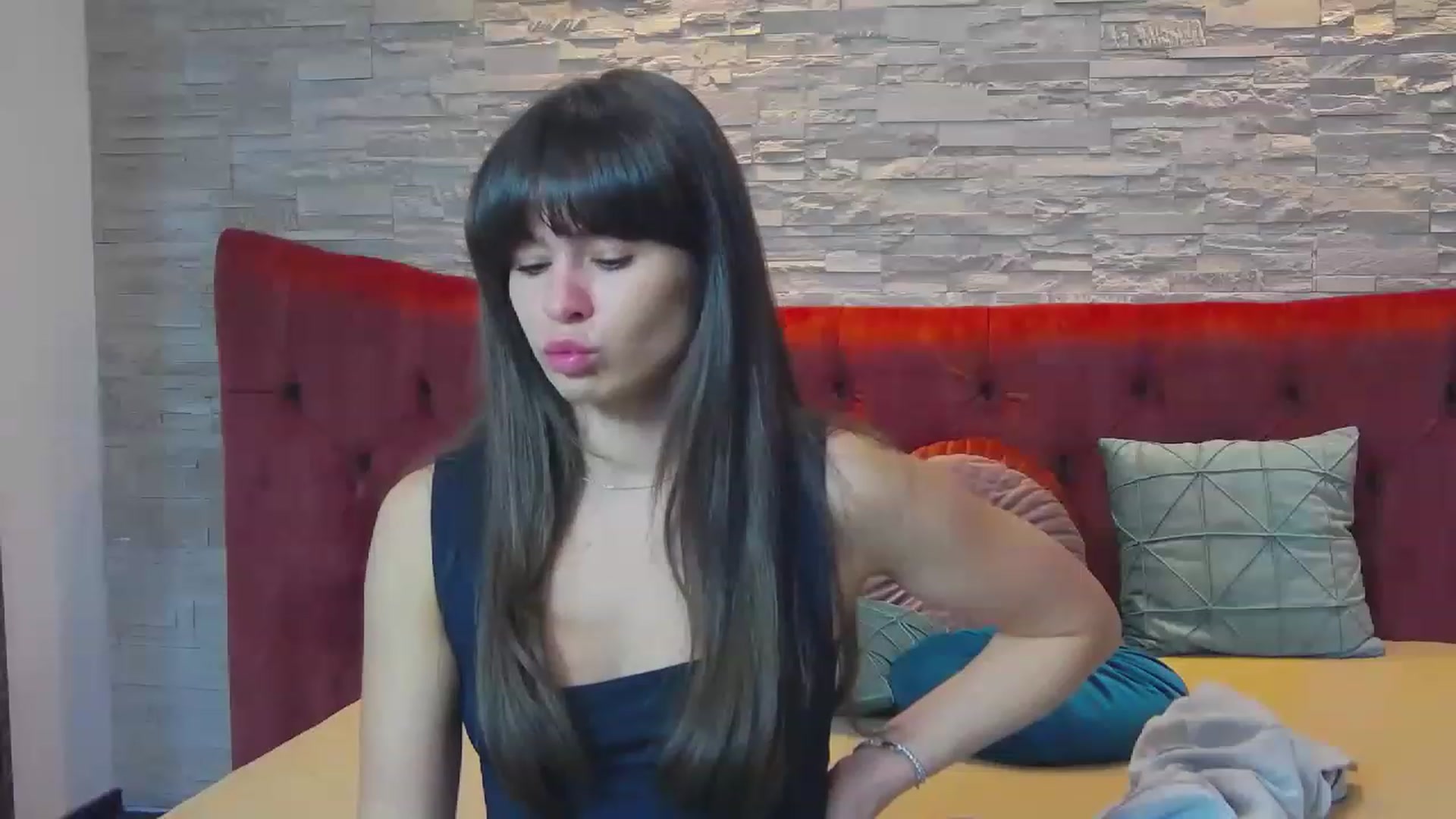 Gallery image thumbnail from SparklingN's myfreecams stream on, 04/10/2023, 15:03 image 7 of 20