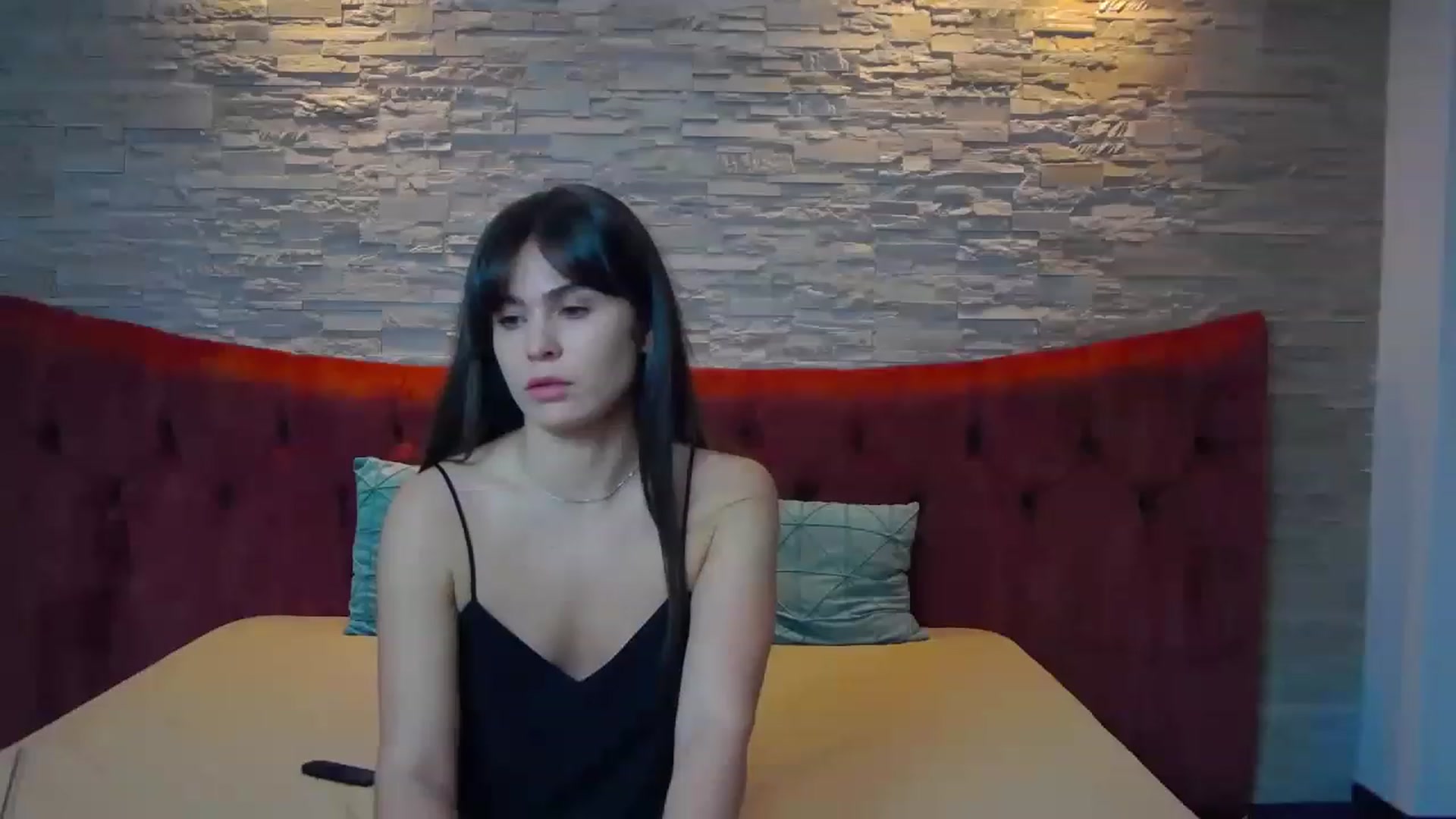 Gallery image thumbnail from SparklingN's myfreecams stream on, 04/11/2023, 16:22 image 15 of 20