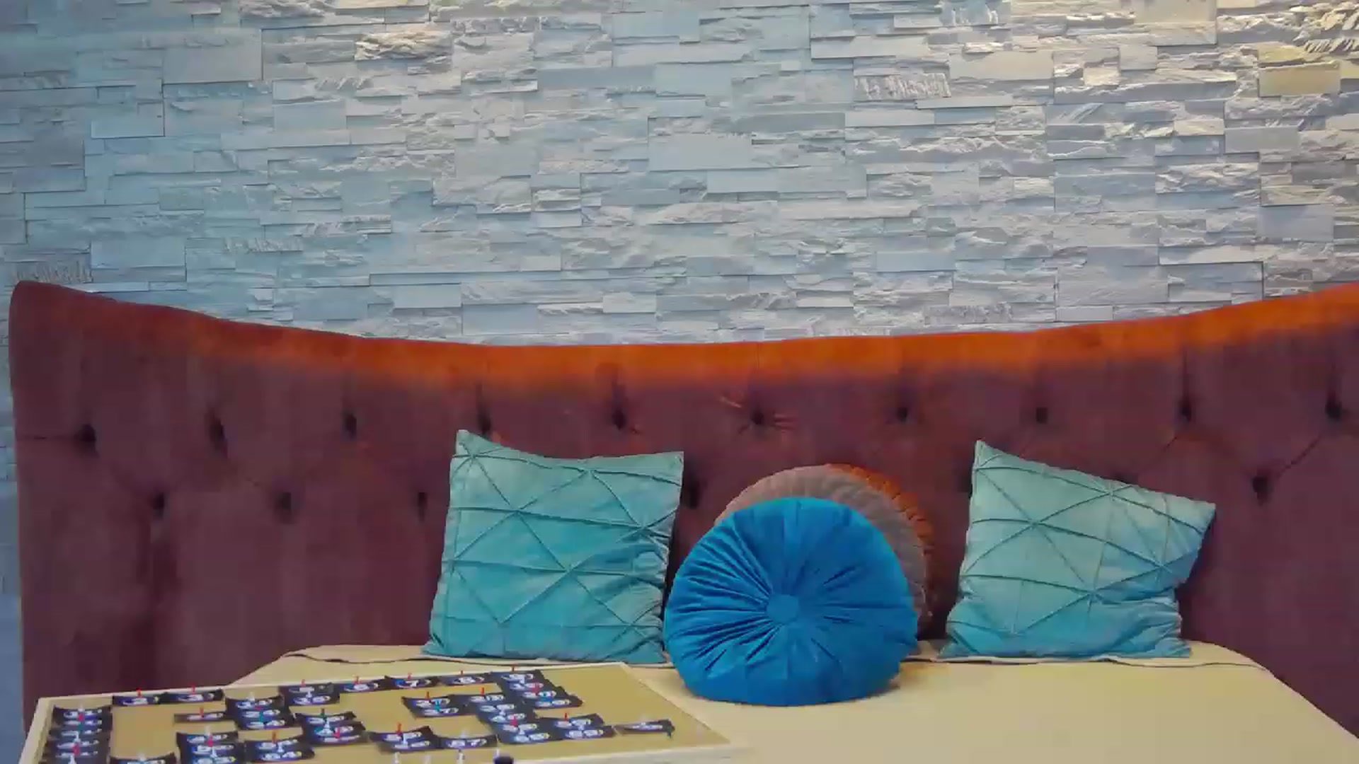 Gallery image thumbnail from SparklingN's myfreecams stream on, 05/05/2023, 17:13 image 1 of 20