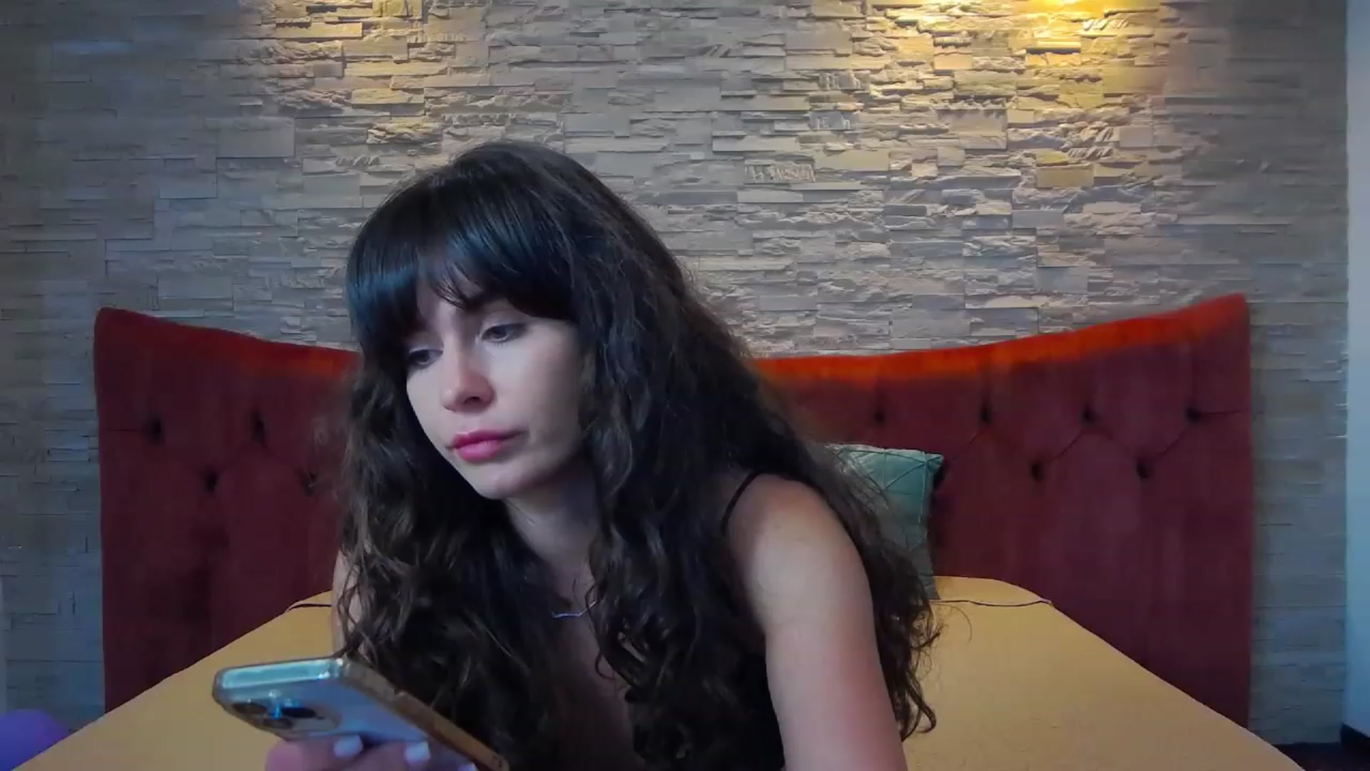 Gallery image thumbnail from SparklingN's myfreecams stream on, 05/09/2023, 18:02 image 4 of 20