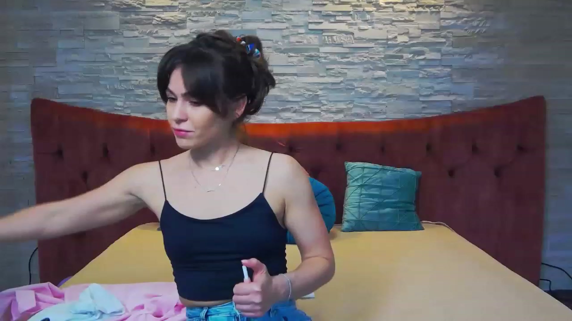 Gallery image thumbnail from SparklingN's myfreecams stream on, 05/29/2023, 13:44 image 15 of 20