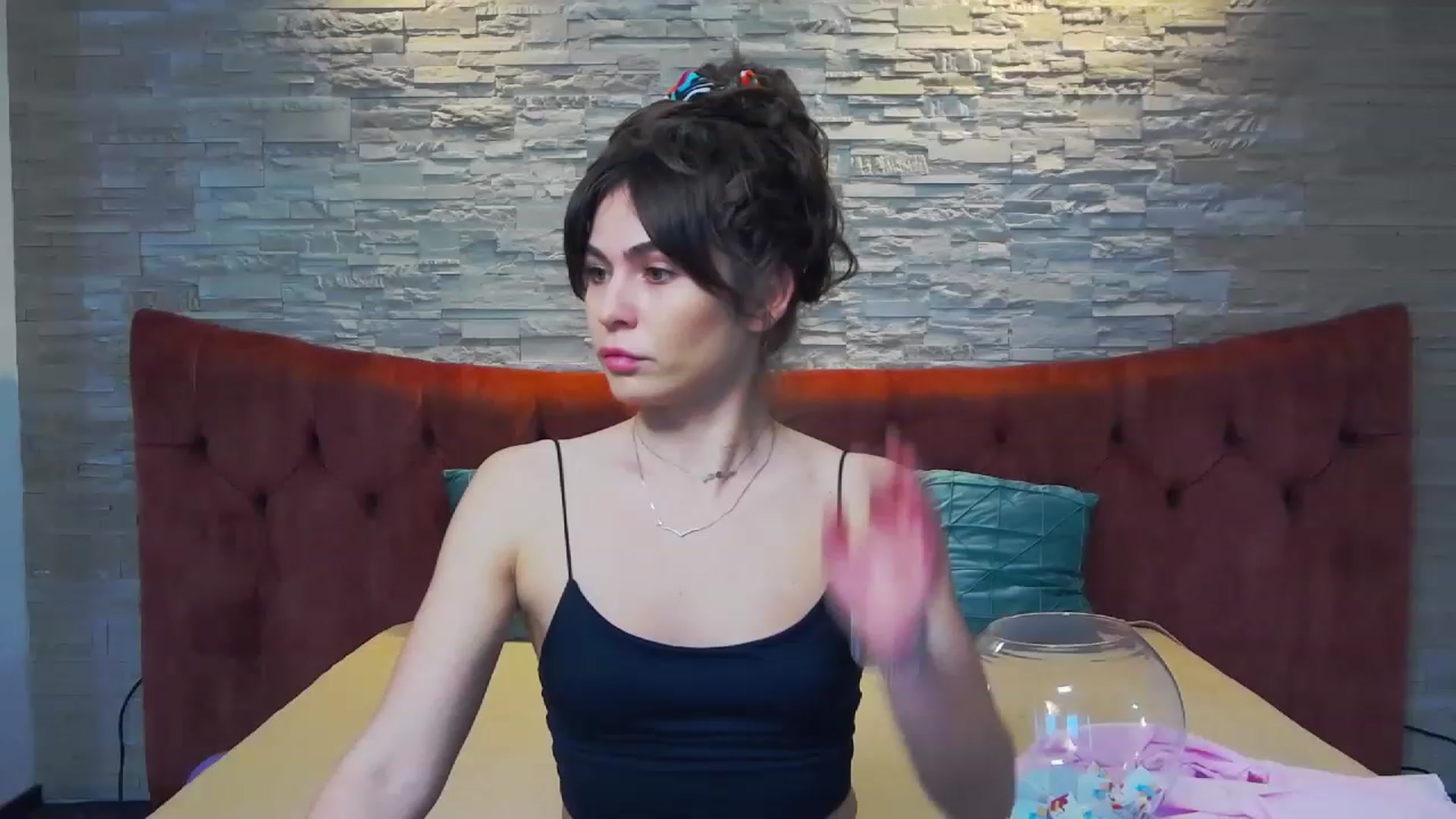 Gallery image thumbnail from SparklingN's myfreecams stream on, 05/29/2023, 15:54 image 9 of 20