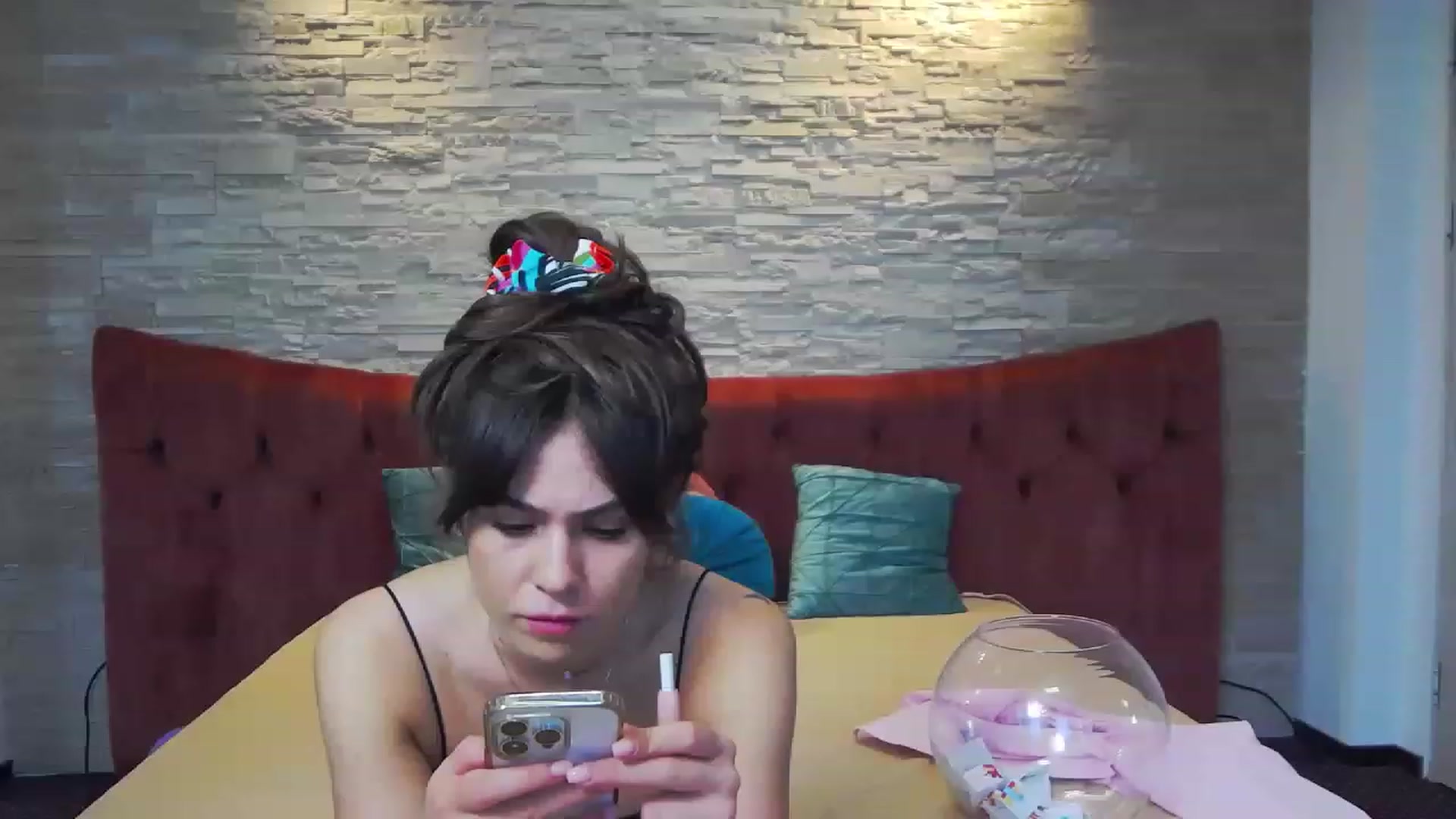 Gallery image thumbnail from SparklingN's myfreecams stream on, 05/29/2023, 15:54 image 6 of 20