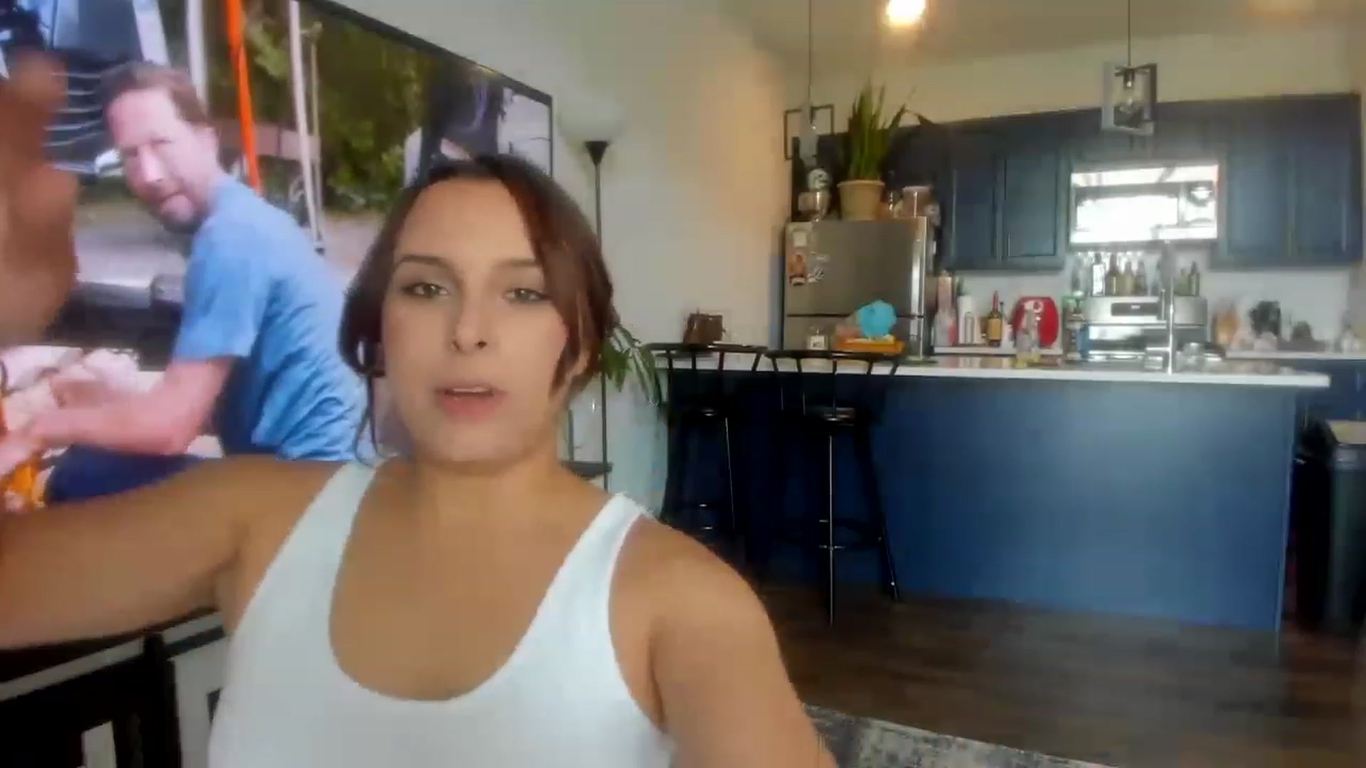 Gallery image thumbnail from SparklySays's myfreecams stream on, 05/19/2023, 16:16 image 14 of 20