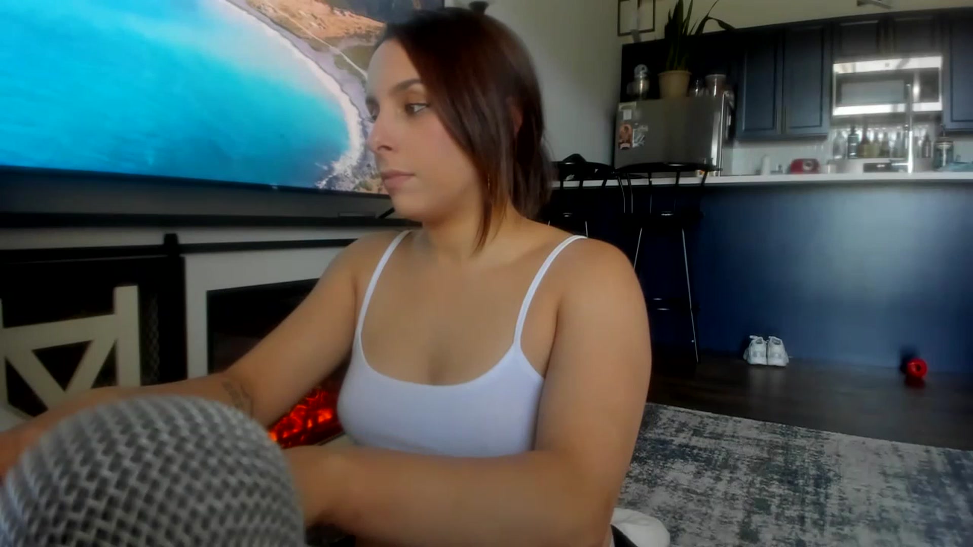 Gallery image thumbnail from SparklySays's myfreecams stream on, 05/25/2023, 16:50 image 6 of 20