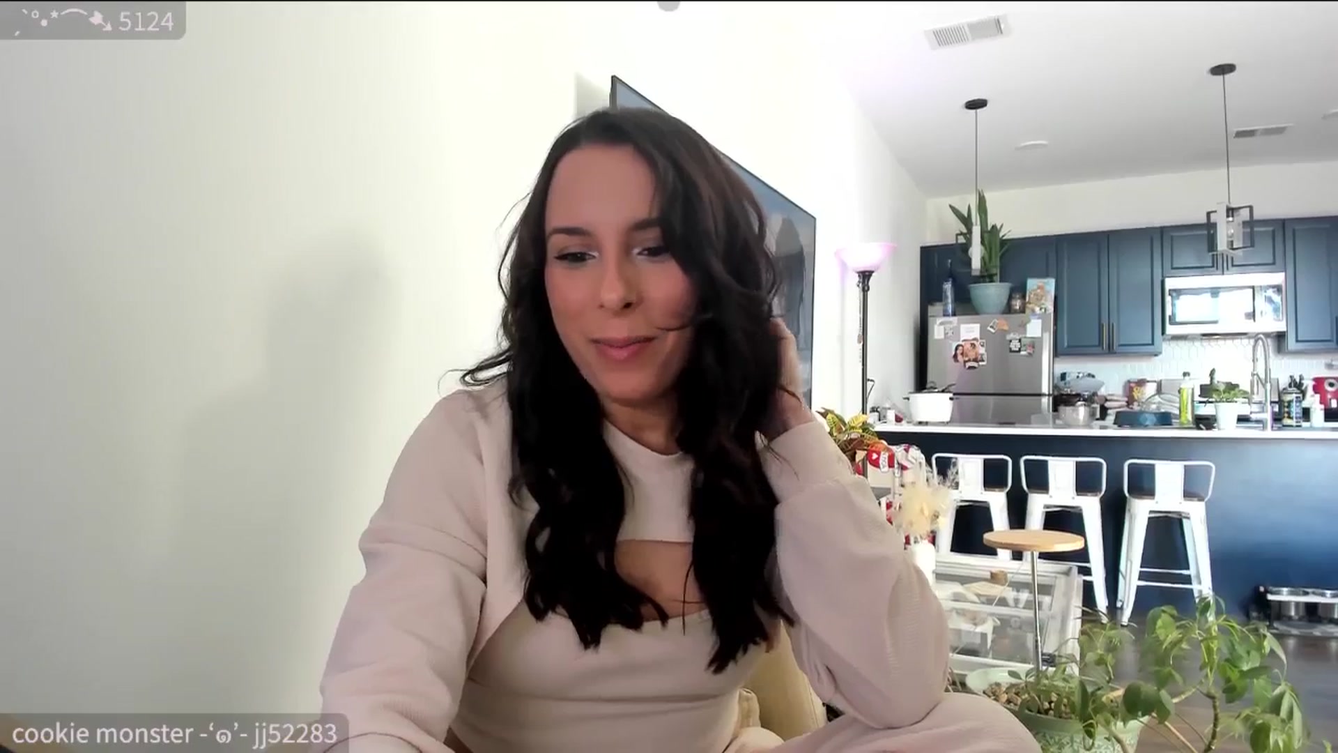 Gallery image thumbnail from SparklySays's myfreecams stream on, 03/07/2025, 16:14 image 16 of 20
