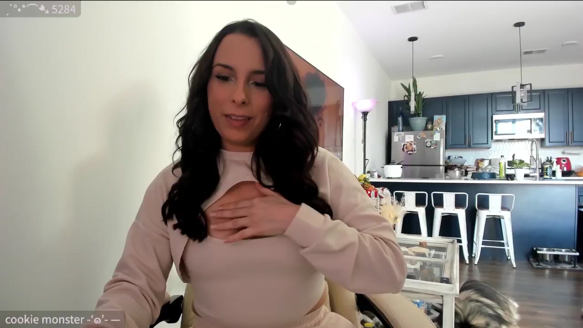 Gallery image thumbnail from SparklySays's myfreecams stream on, 03/07/2025, 16:14 image 4 of 20
