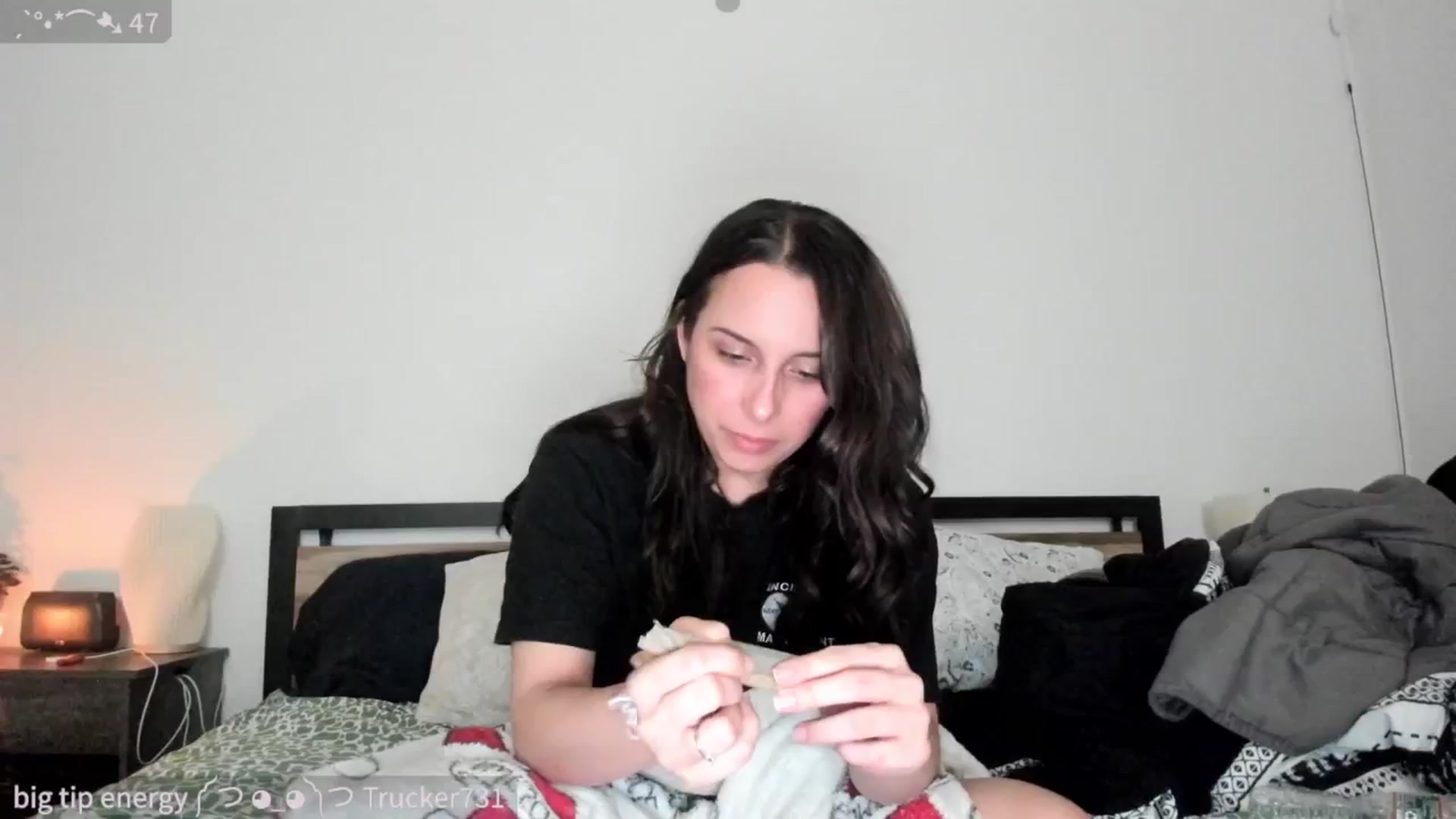 Gallery image thumbnail from SparklySays's myfreecams stream on, 04/02/2025, 09:37 image 6 of 20