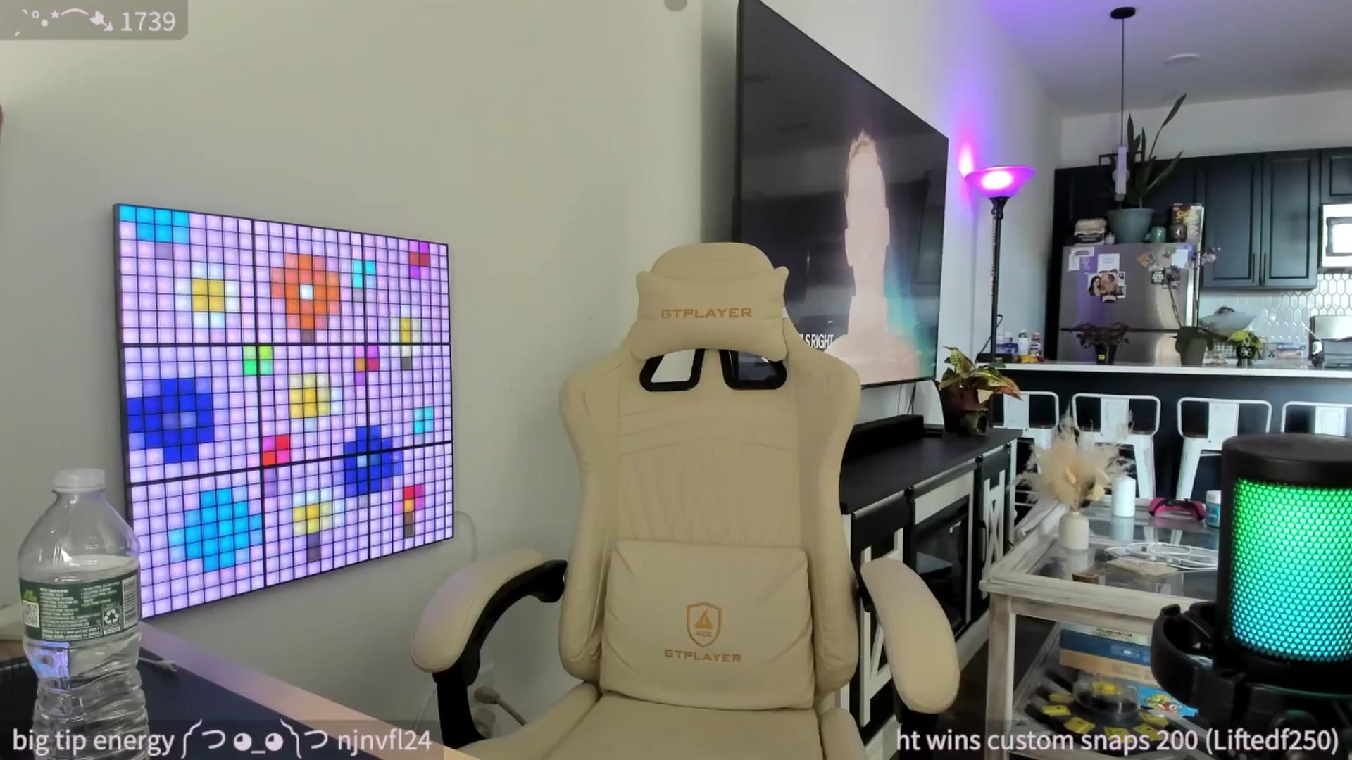 Gallery image thumbnail from SparklySays's myfreecams stream on, 05/07/2025, 15:51 image 9 of 20