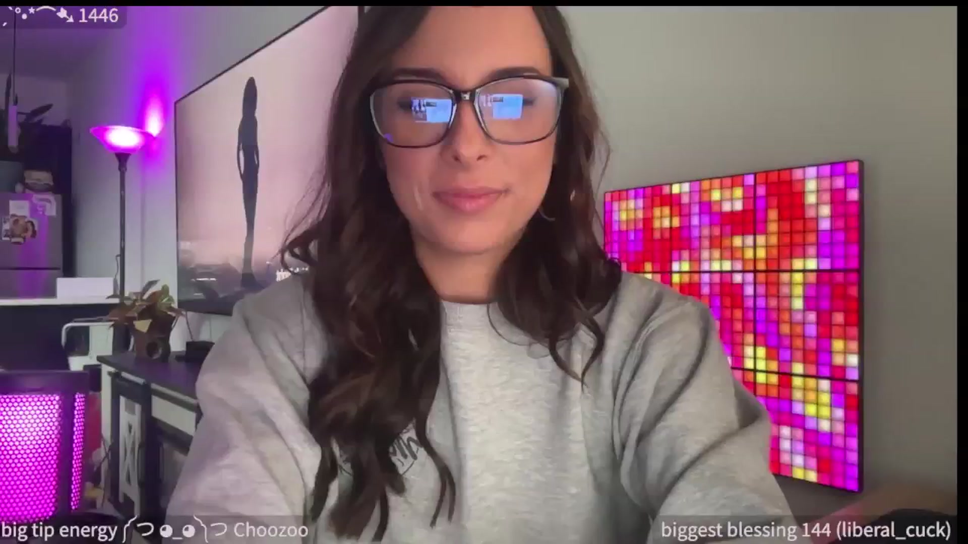Gallery image thumbnail from SparklySays's myfreecams stream on, 06/16/2025, 17:07 image 2 of 20