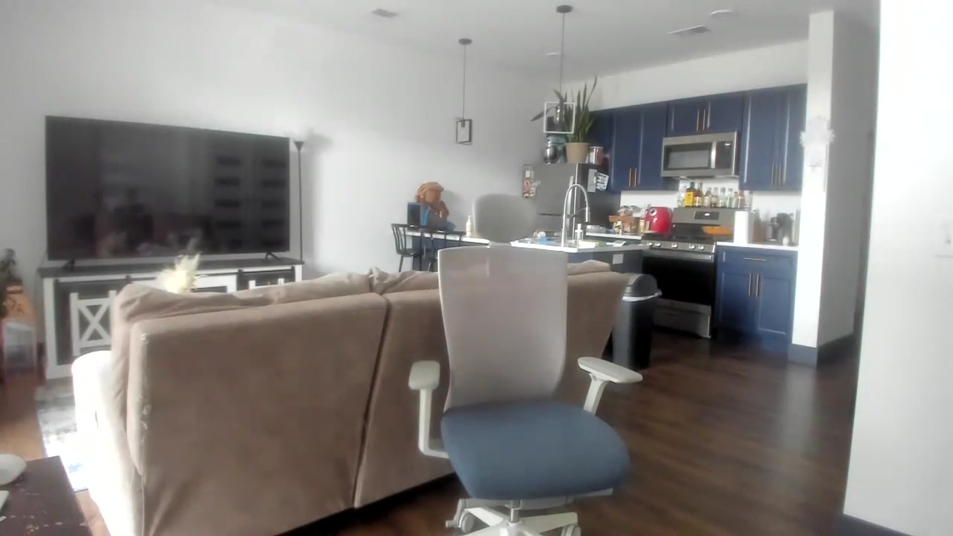 Gallery image thumbnail from Sparkly__'s myfreecams stream on, 06/30/2023, 18:48 image 19 of 20