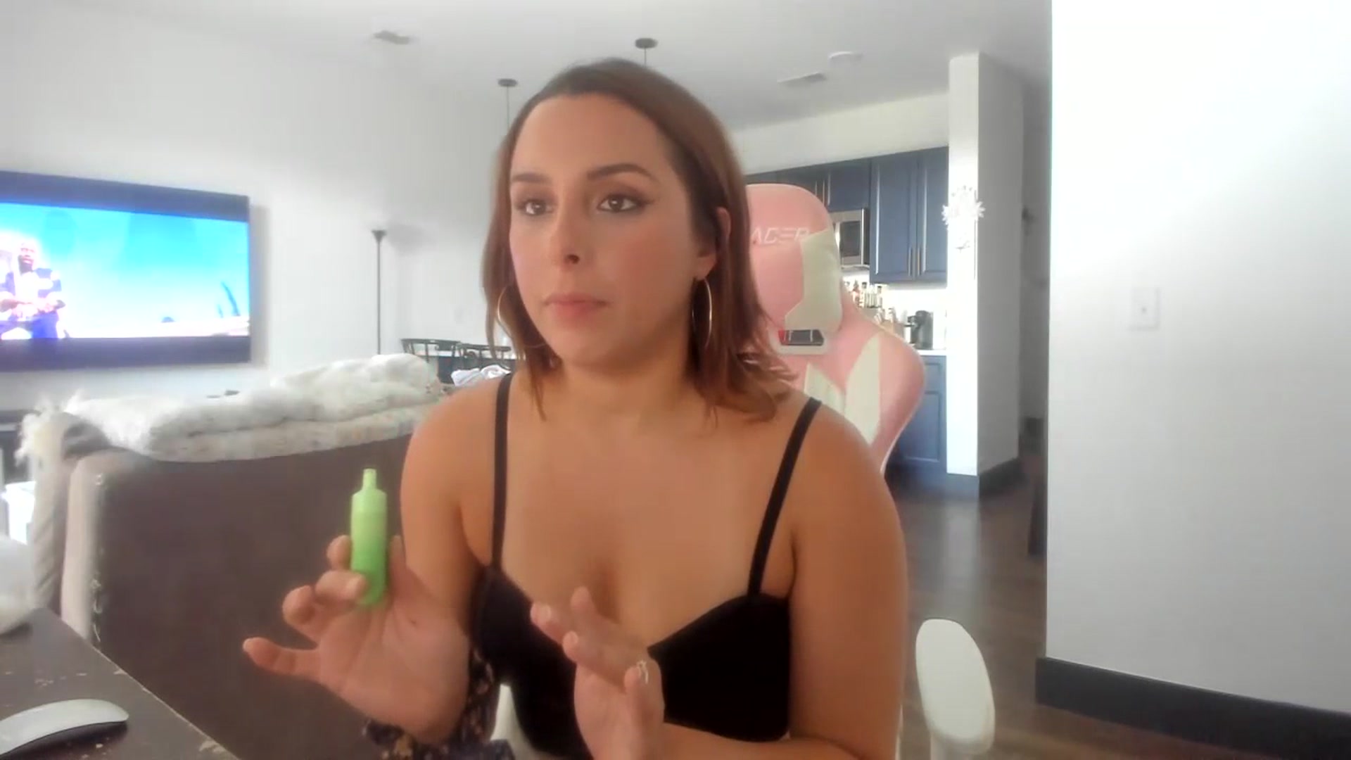 Gallery image thumbnail from Sparkly__'s myfreecams stream on, 07/11/2023, 15:34 image 15 of 20