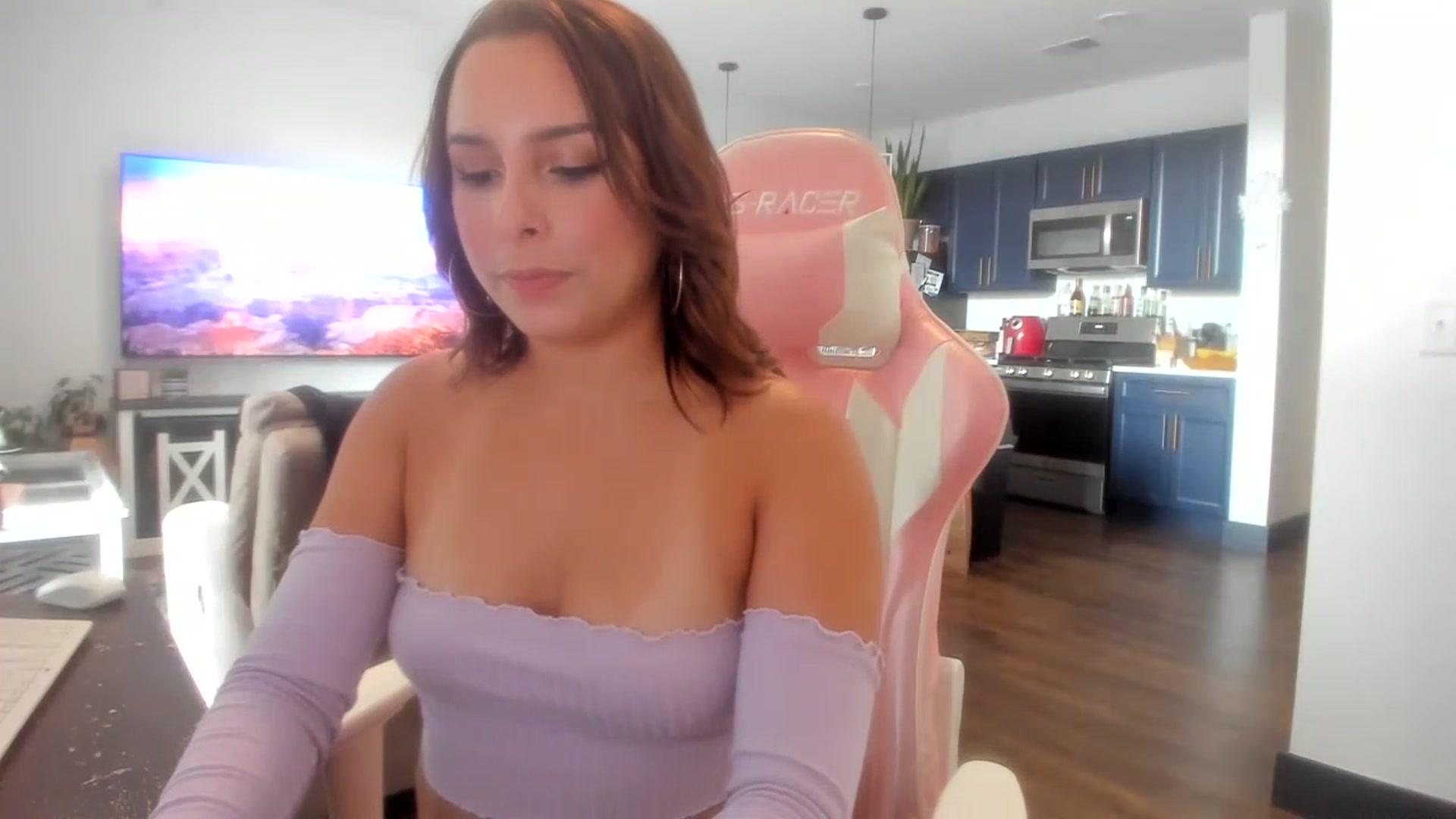 Gallery image thumbnail from Sparkly__'s myfreecams stream on, 07/20/2023, 15:07 image 5 of 20