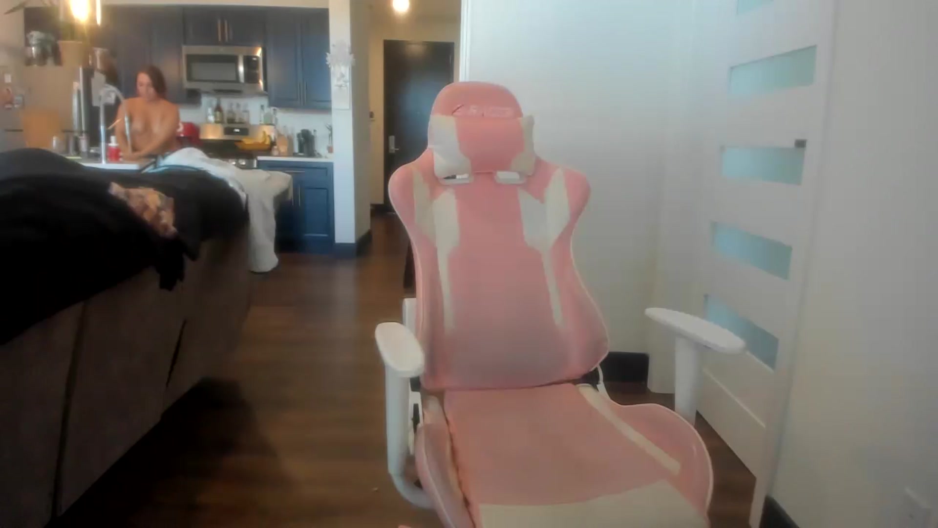 Gallery image thumbnail from Sparkly__'s myfreecams stream on, 07/21/2023, 19:20 image 14 of 20