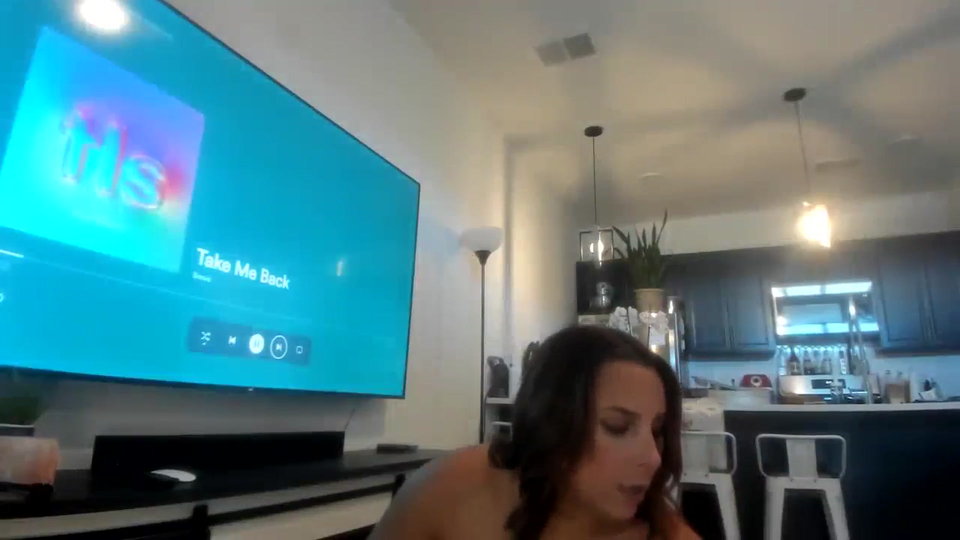 Gallery image thumbnail from Sparkly__'s myfreecams stream on, 08/31/2023, 18:33 image 12 of 20