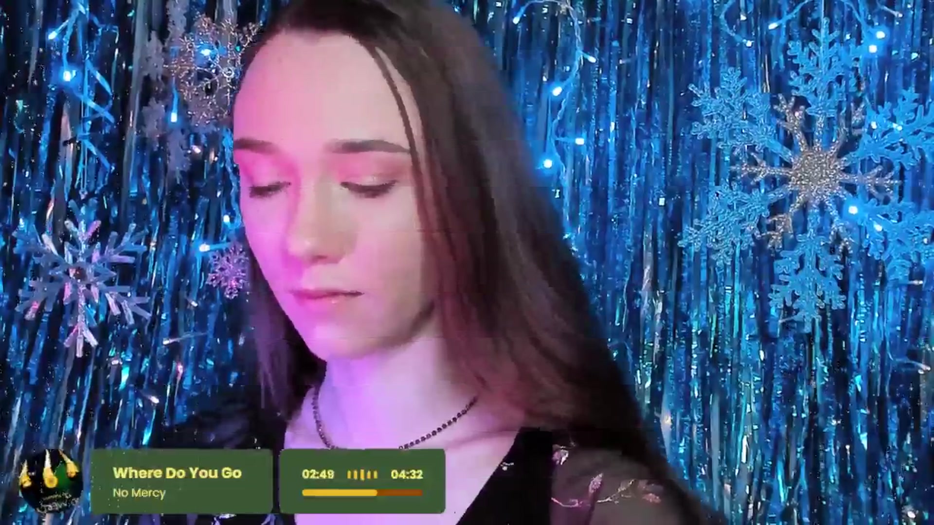 Gallery image thumbnail from Special_One's myfreecams stream on, 12/30/2024, 08:07 image 6 of 20