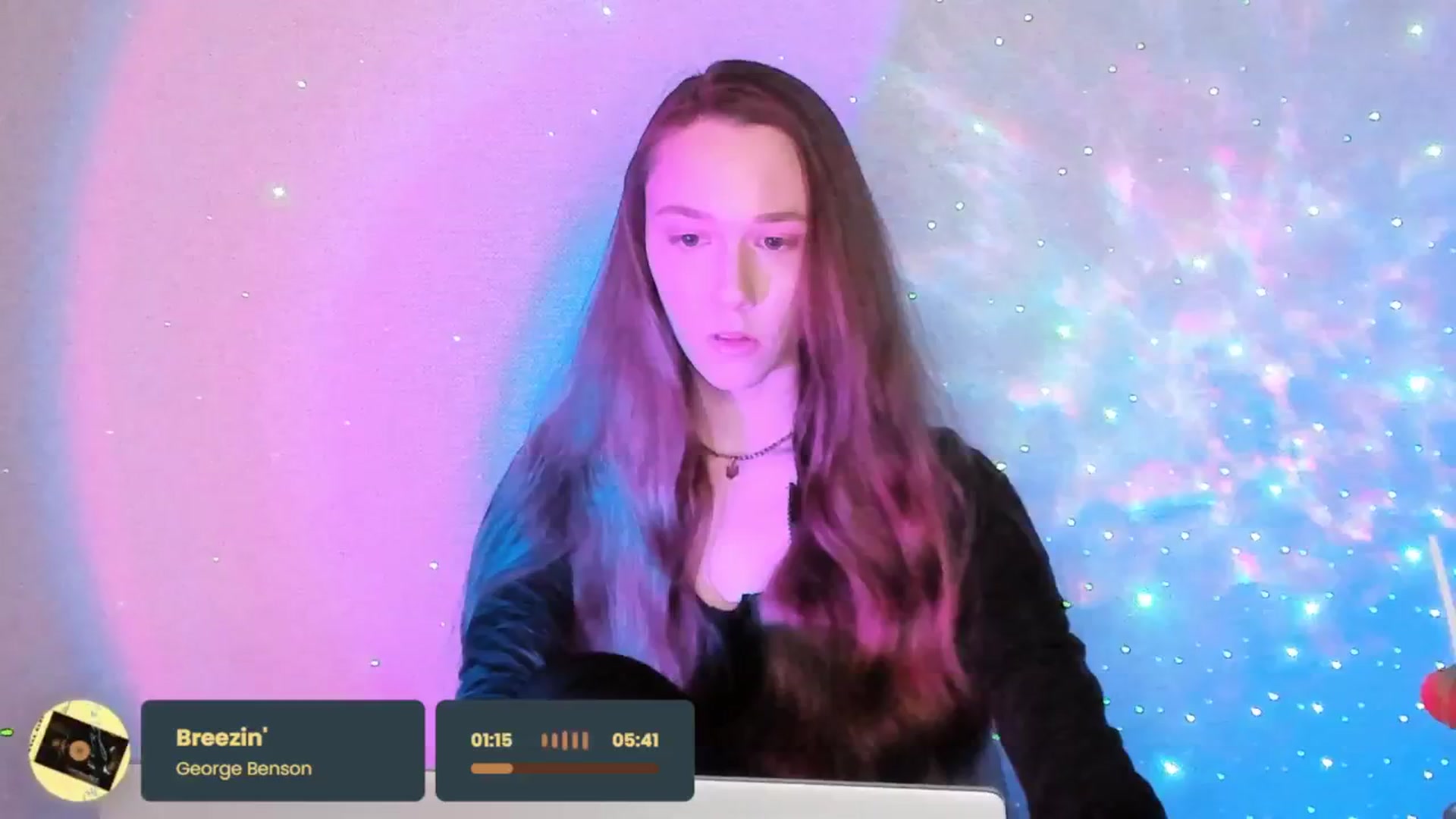 Gallery image thumbnail from Special_One's myfreecams stream on, 04/26/2025, 23:57 image 19 of 20