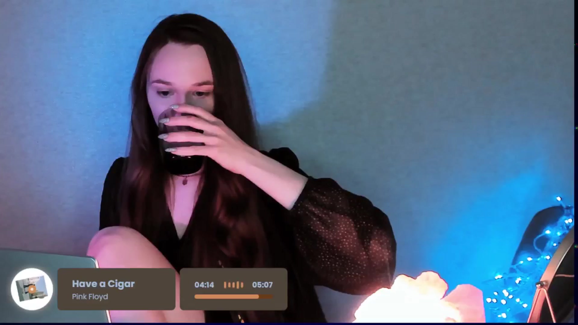 Gallery image thumbnail from Special_One's myfreecams stream on, 06/09/2025, 16:00 image 14 of 20