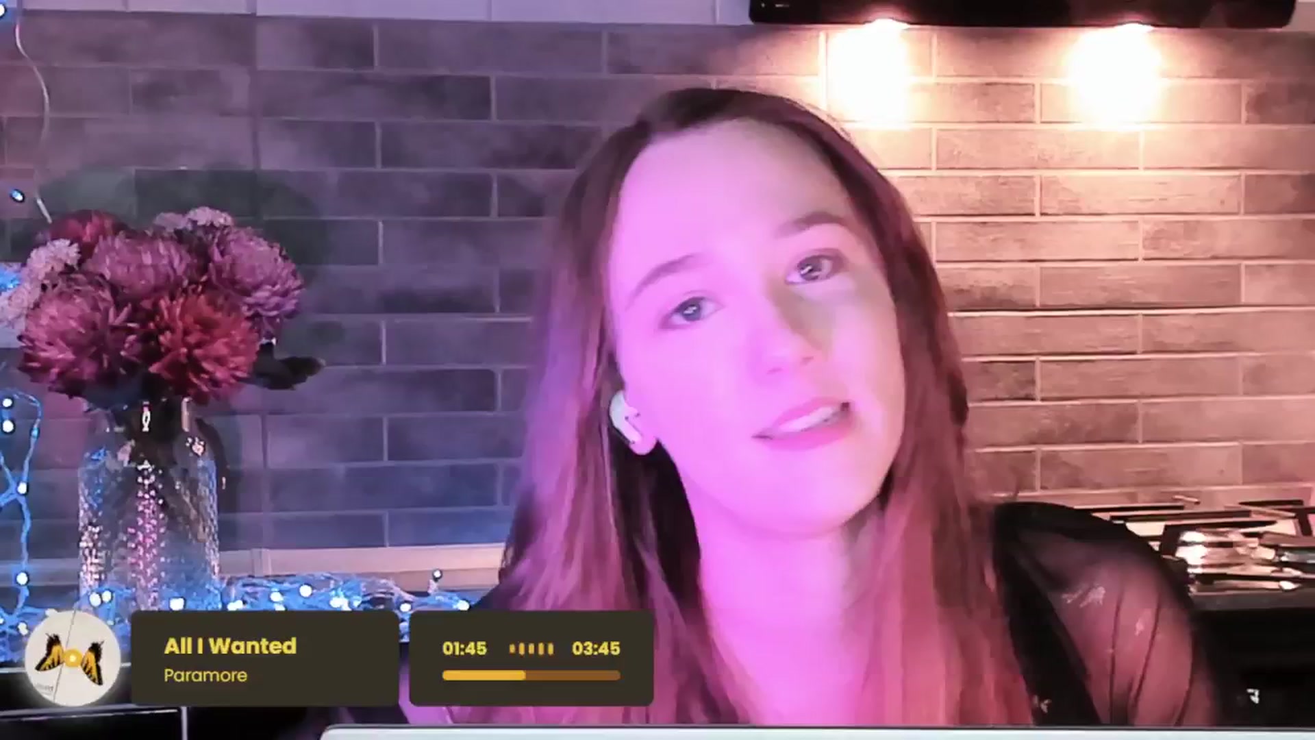 Gallery image thumbnail from Special_One's myfreecams stream on, 10/11/2025, 14:35 image 1 of 20