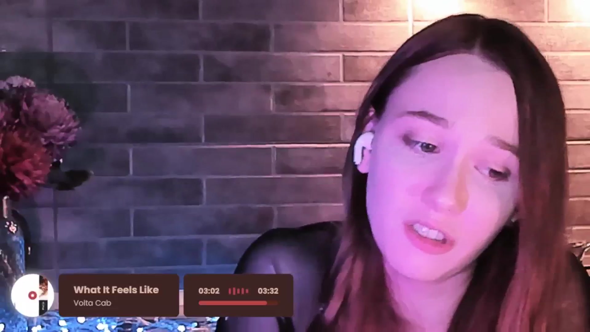 Gallery image thumbnail from Special_One's myfreecams stream on, 10/11/2025, 17:23 image 20 of 20