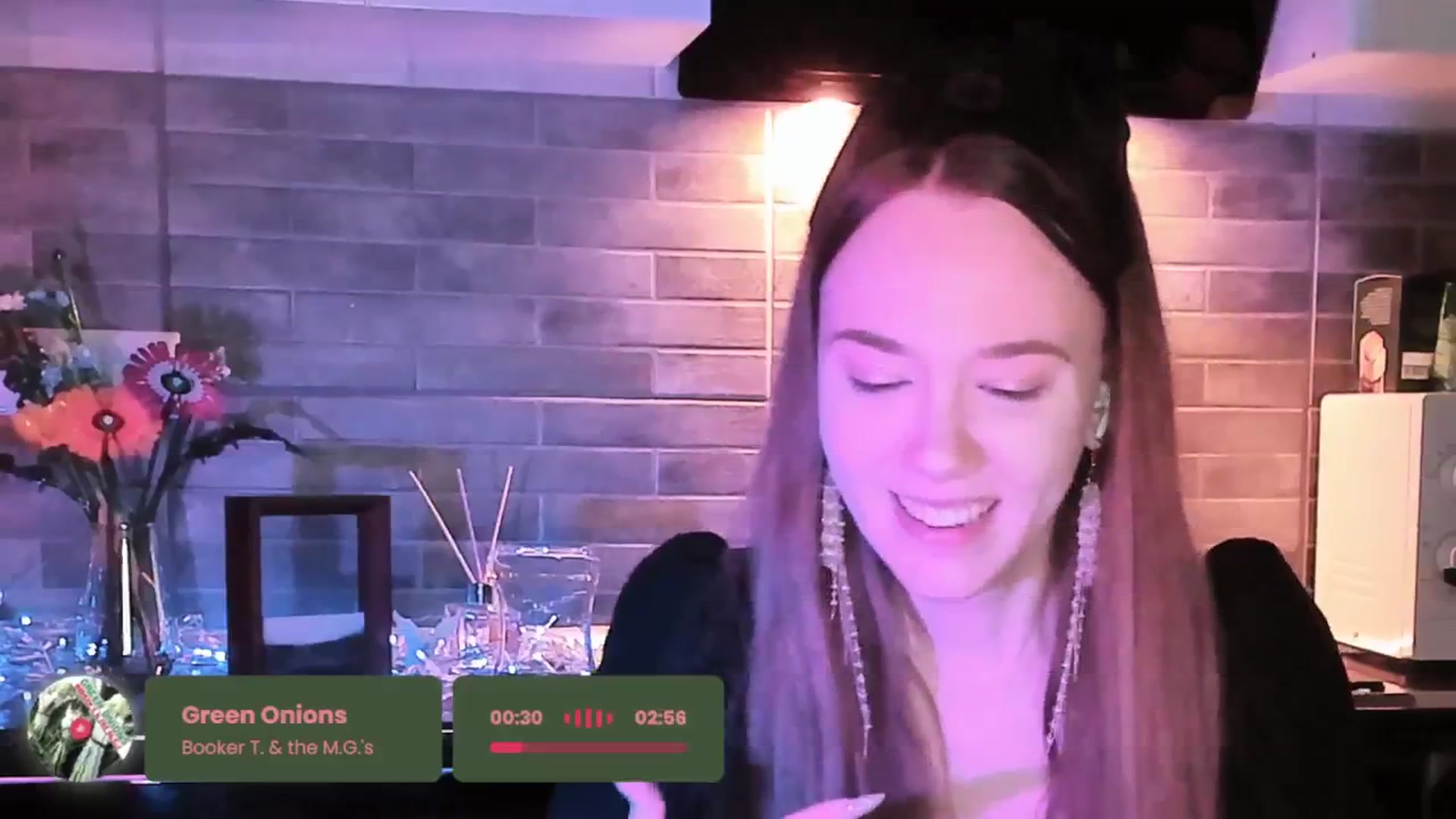 Gallery image thumbnail from Special_One's myfreecams stream on, 11/08/2025, 15:54 image 2 of 20