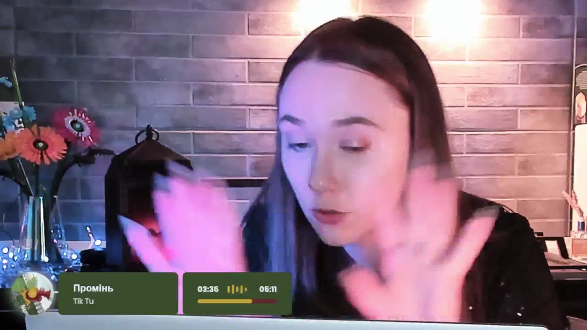 Gallery image thumbnail from Special_One's myfreecams stream on, 11/12/2025, 12:26 image 16 of 20