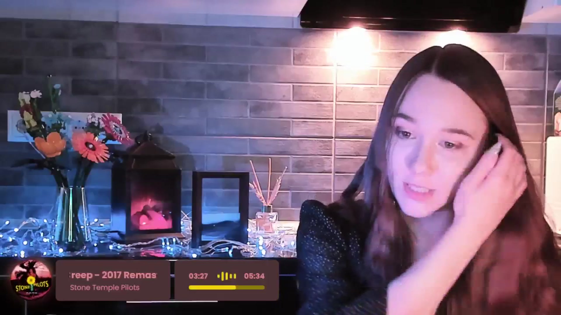 Gallery image thumbnail from Special_One's myfreecams stream on, 11/15/2025, 12:19 image 16 of 20