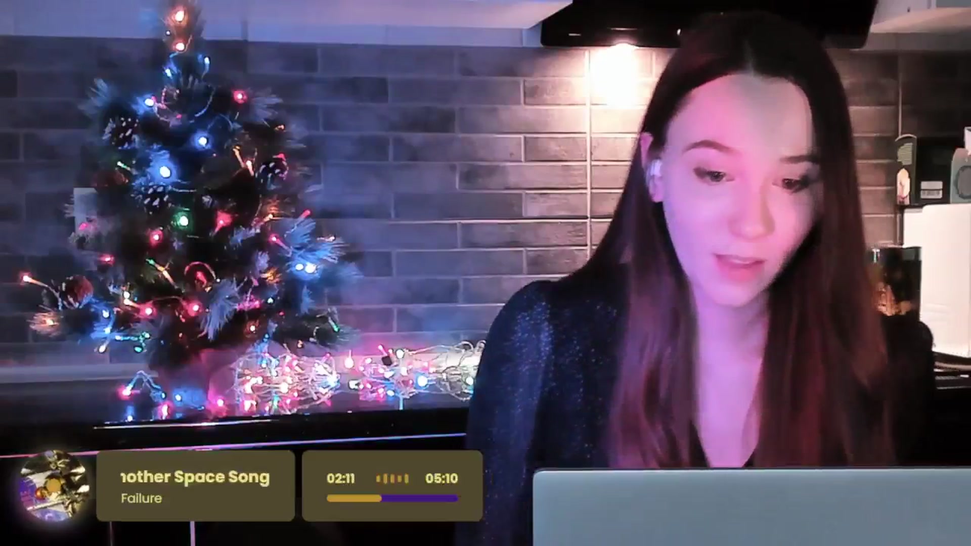 Gallery image thumbnail from Special_One's myfreecams stream on, 12/07/2025, 10:10 image 20 of 20