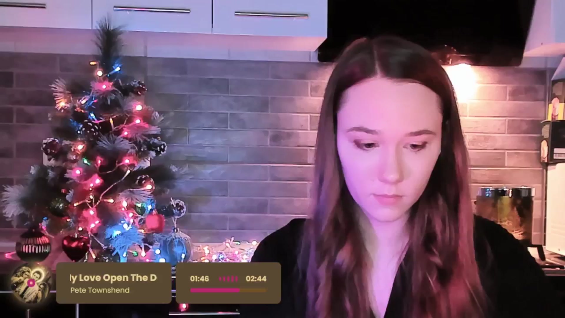 Gallery image thumbnail from Special_One's myfreecams stream on, 12/15/2025, 08:07 image 5 of 20