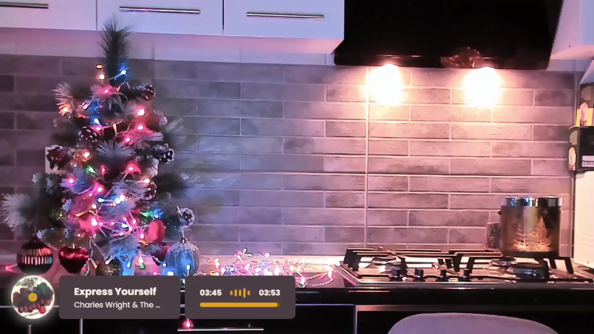 Gallery image thumbnail from Special_One's myfreecams stream on, 12/15/2025, 08:07 image 4 of 20