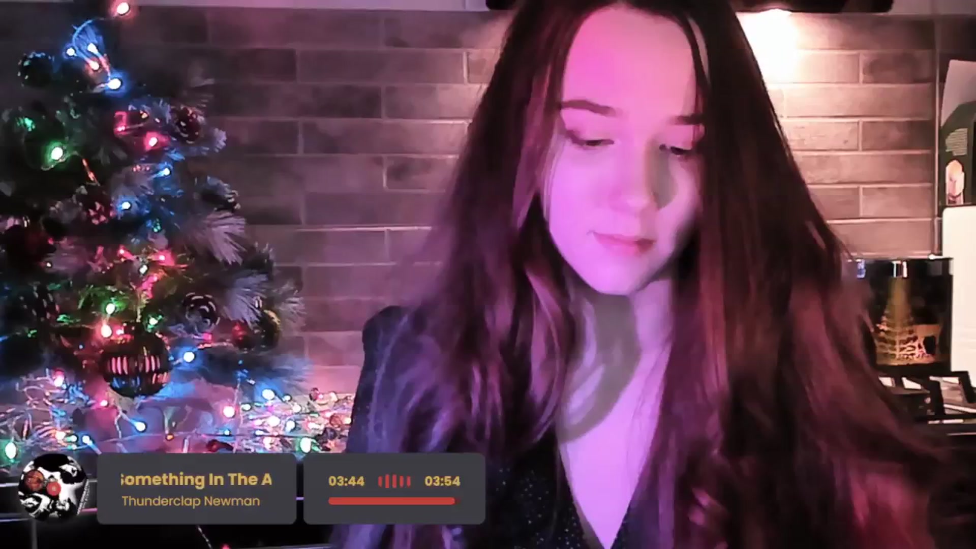 Gallery image thumbnail from Special_One's myfreecams stream on, 12/21/2025, 12:33 image 1 of 20