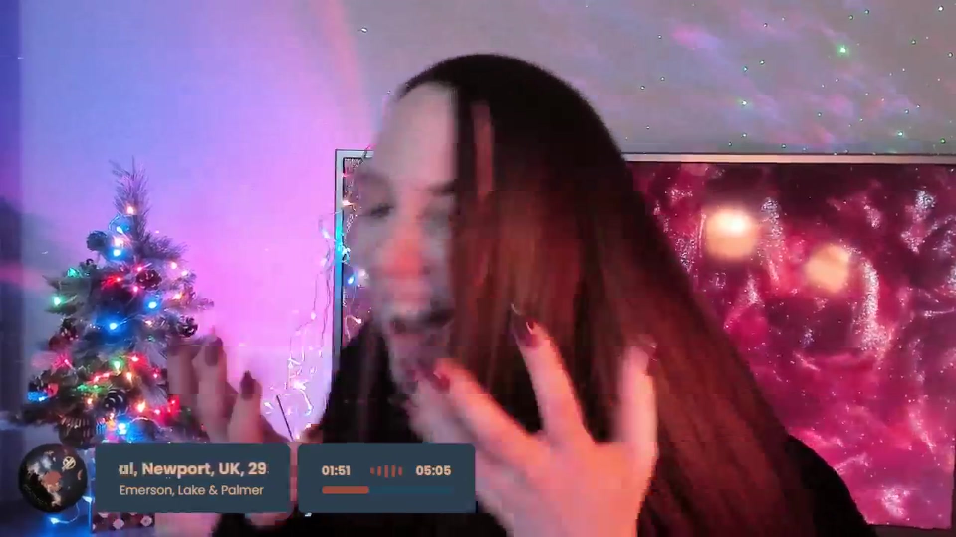 Gallery image thumbnail from Special_One's myfreecams stream on, 12/25/2025, 13:25 image 11 of 20